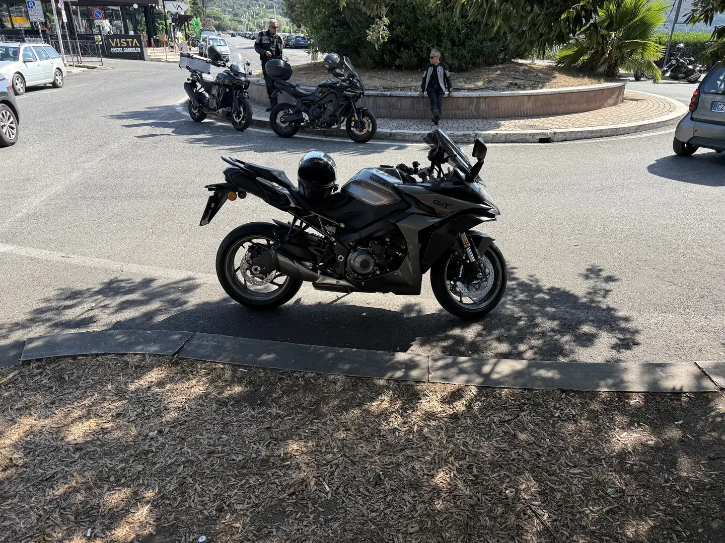 Suzuki GSX S 1000GT - 1