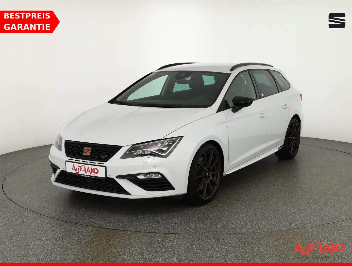 SEAT Leon ST 2.0 TSI DSG Cupra 300 4Drive LED Kamera Blanc - 1