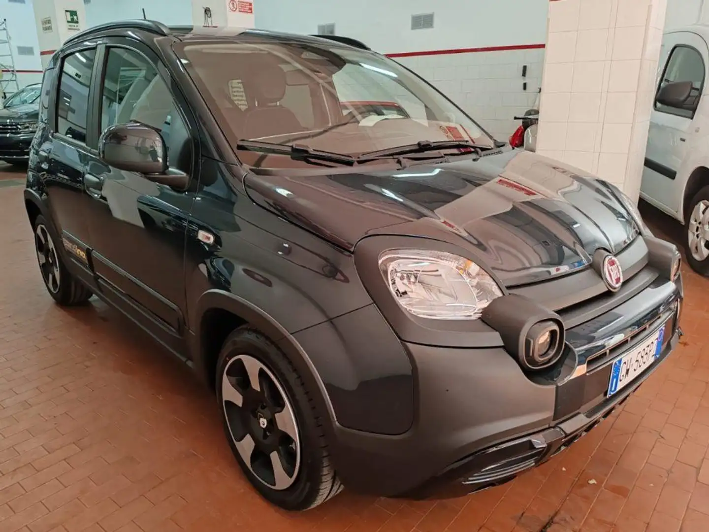 Fiat Panda 1.0 Hybrid Pandina PACK CROSS PREZZO REALE Arancione - 2