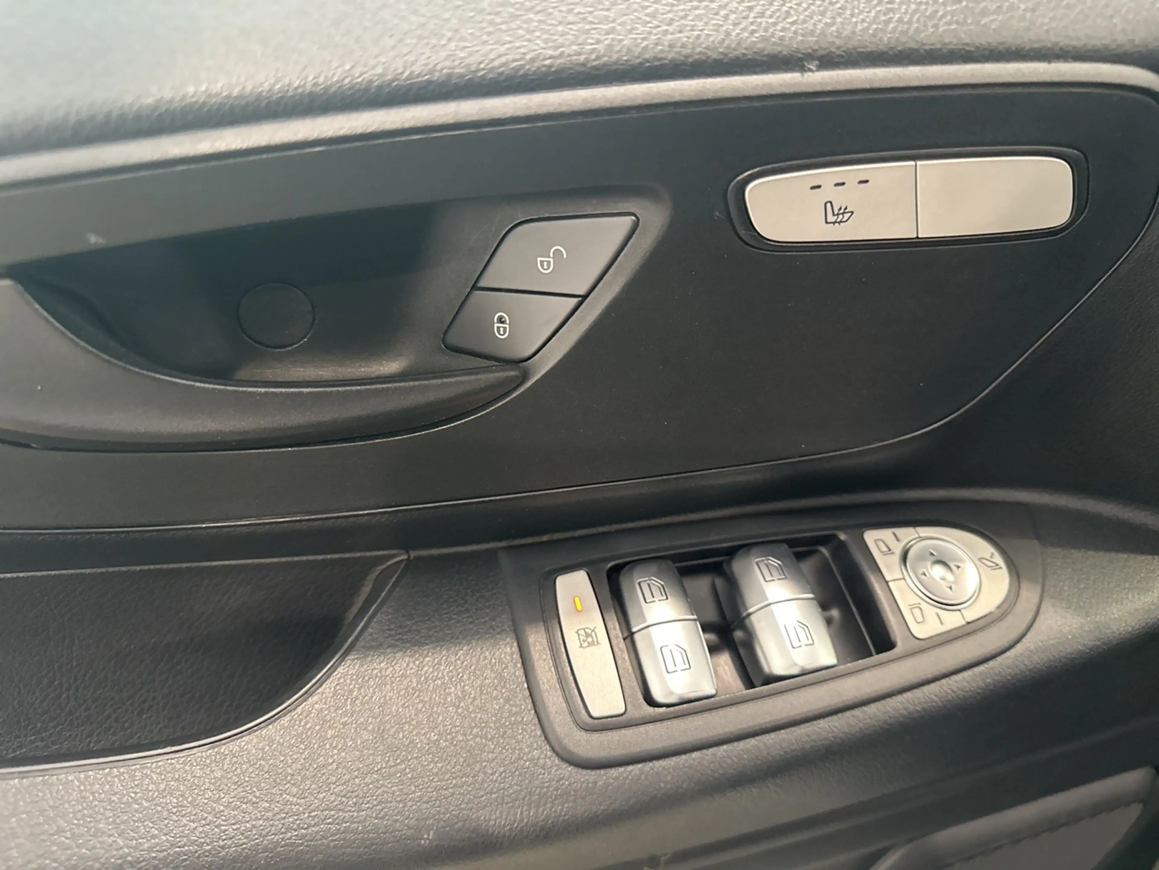 Mercedes-Benz Vito Tourer 116 CDI Edition Vito Tourer 116 CDI Edition — photo 14