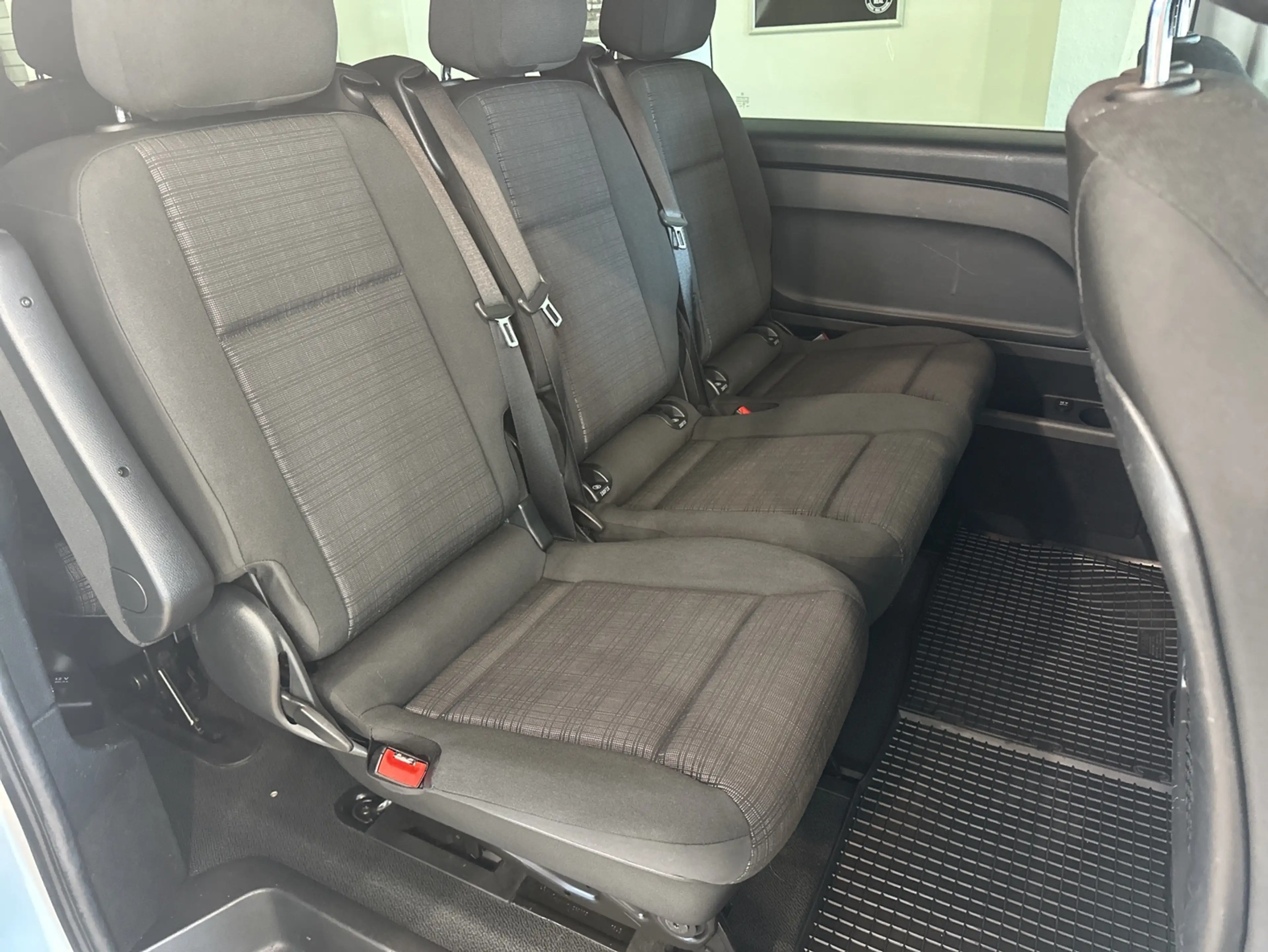 Mercedes-Benz Vito Tourer 116 CDI Edition Vito Tourer 116 CDI Edition — photo 7