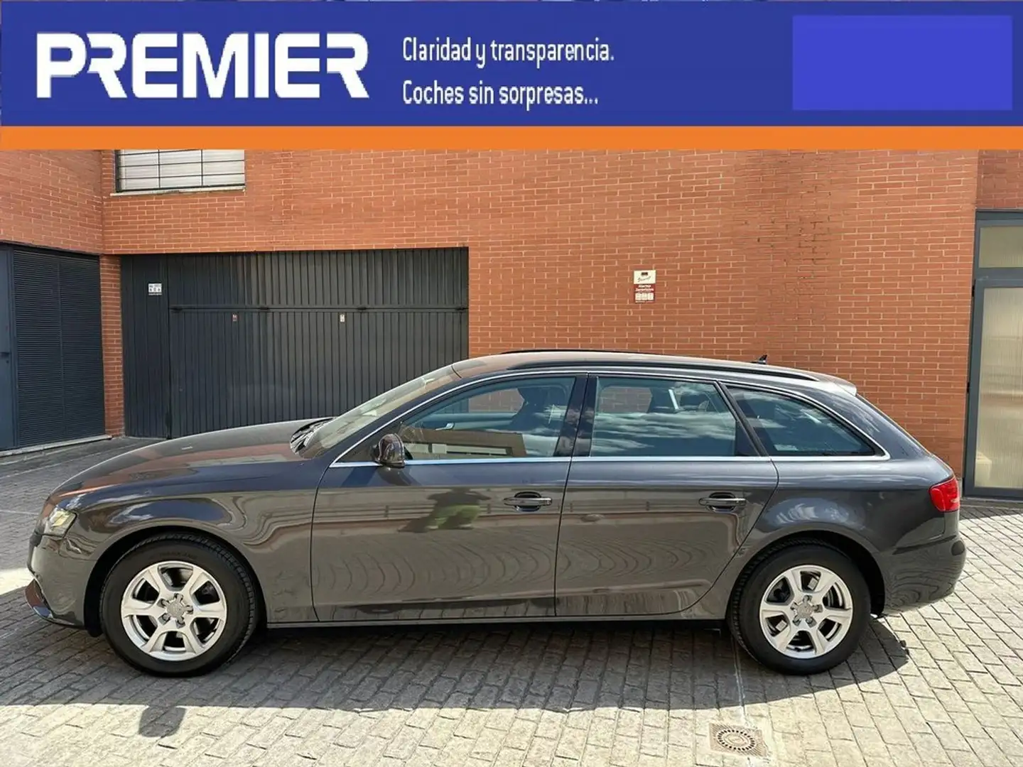 Audi A4 Avant 2.0TDI Multitronic DPF 143 Gris - 1