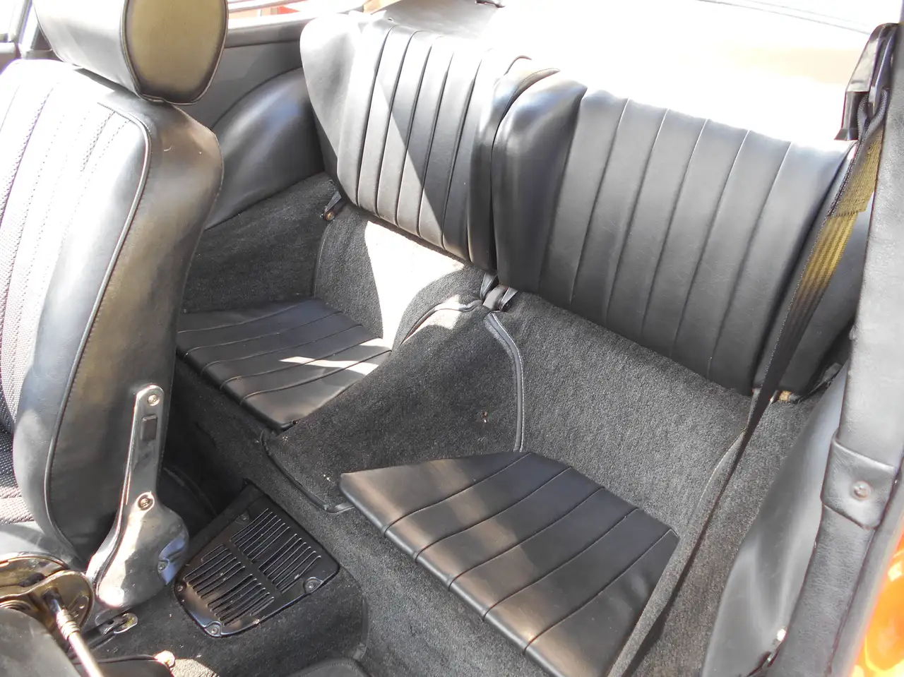 Porsche 911 2.2E, foto 9