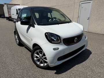 coupé 1.0i Passion DCT
