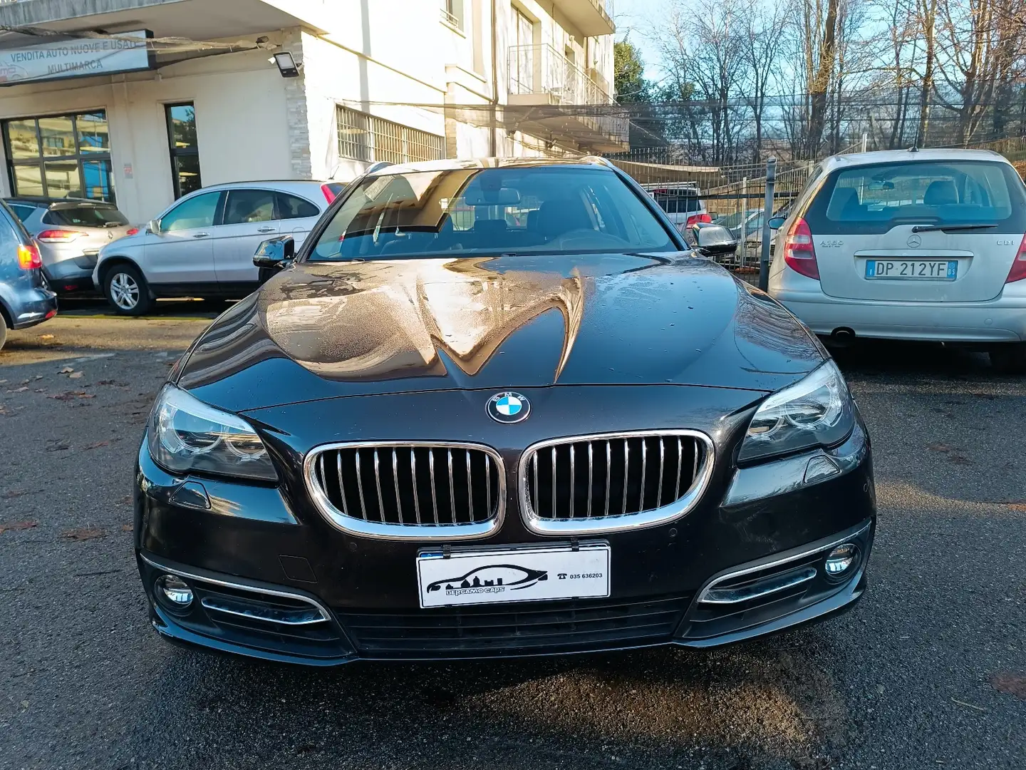 BMW 525 525d Touring Xdrive Luxury Auto EURO 6 PELLE, NAVI Schwarz - 2