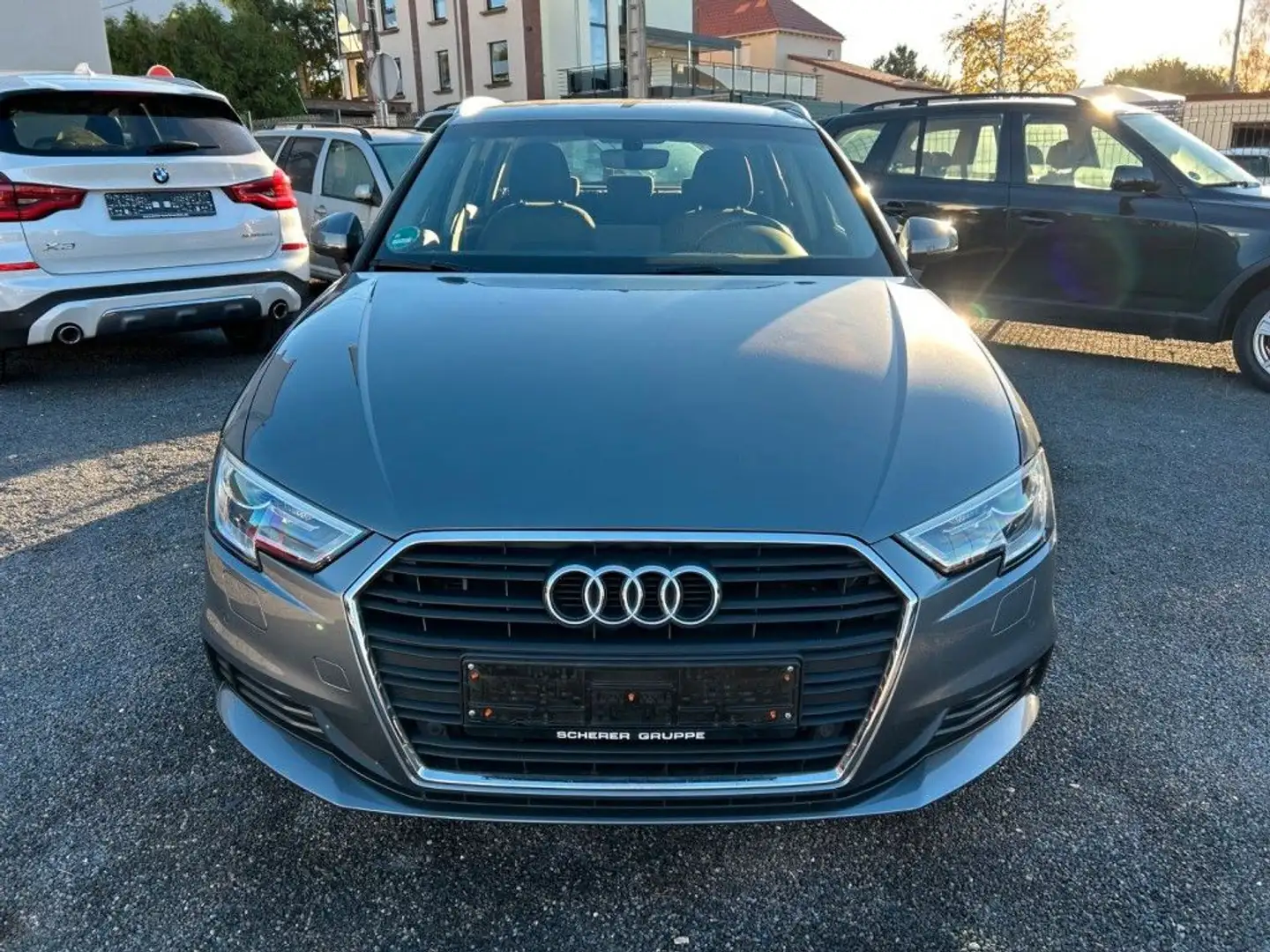 Audi A3 SPORTBACK KAMERA + SHZ + TEMP Gris - 2