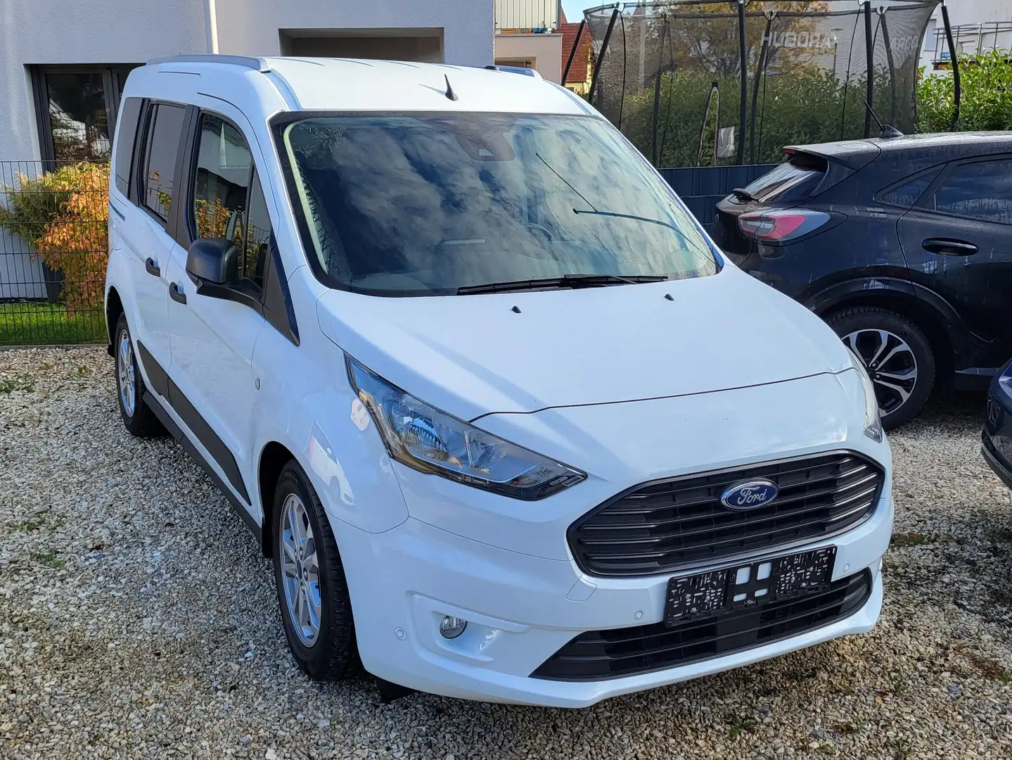Ford Tourneo Connect Trend Weiß - 1