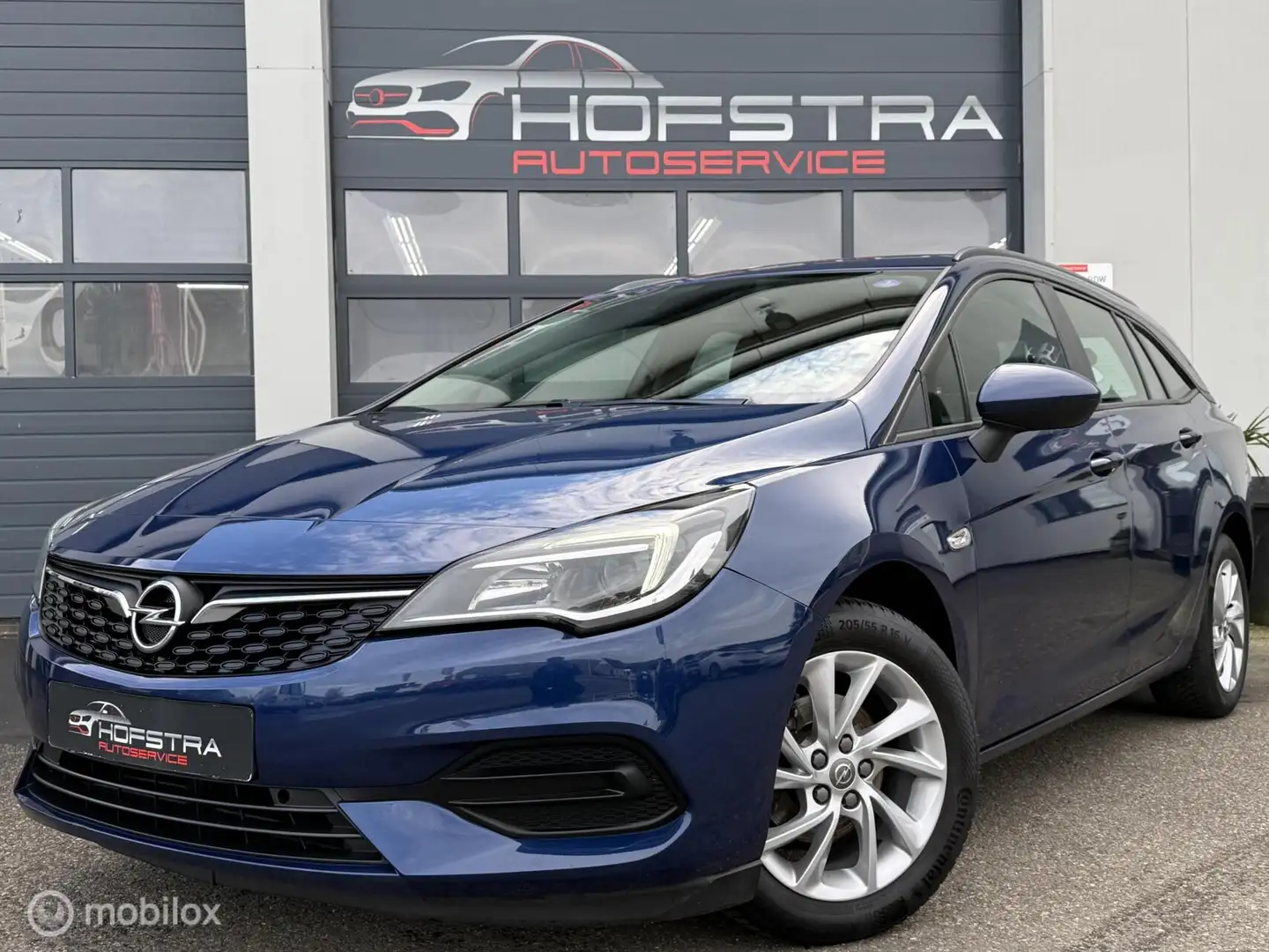 Opel Astra Sports Tourer 1.2 Edition Trekhk Carplay Navi NAP Bleu - 1