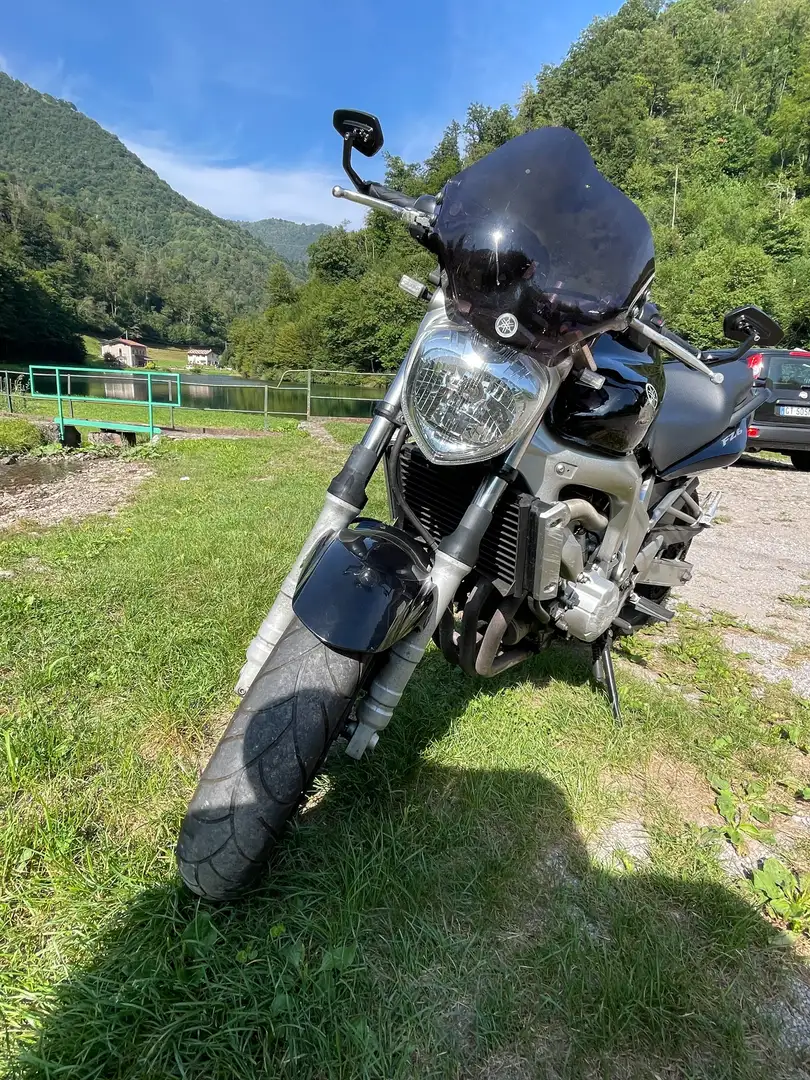 Yamaha FZ 6 Schwarz - 2