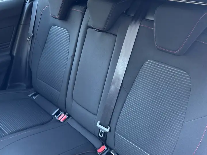 Ford Focus 2026, foto 13