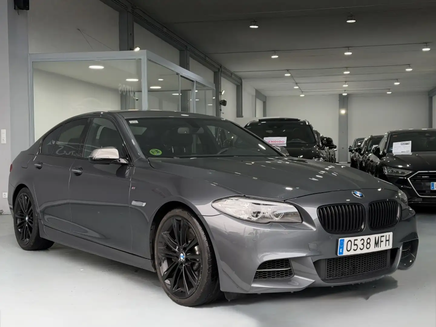 BMW 550 M550dA xDrive Gris - 2