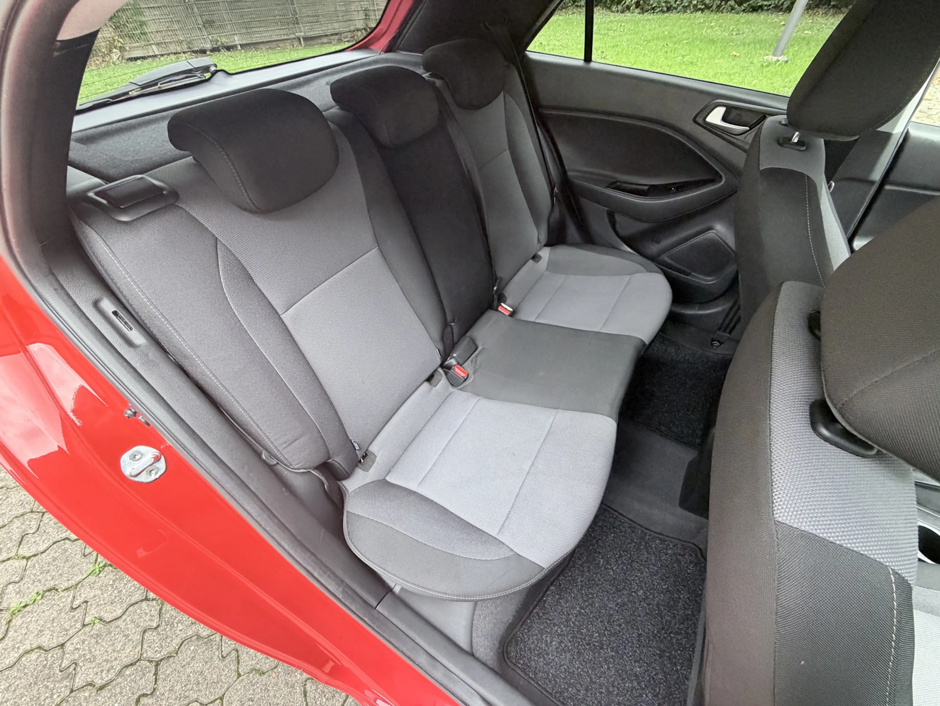 Hyundai i20 i20 1.0 T-GDI DCT Advantage — photo 8