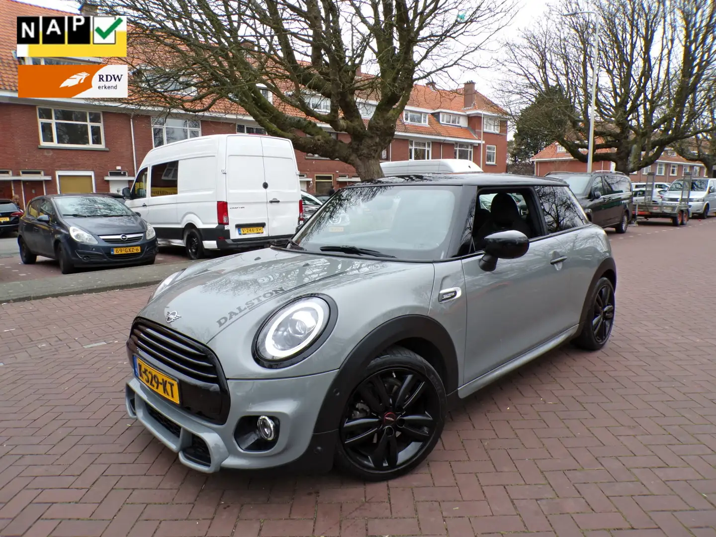 MINI Cooper Mini 1.5 Dalston Edition Carplay/Panodak/Ned auto Grijs - 1