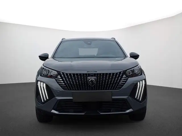 Peugeot 2008 view 2
