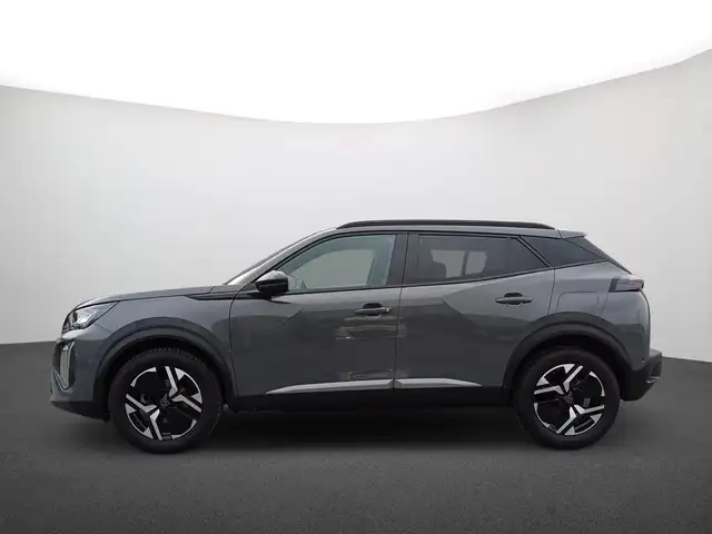 Peugeot 2008 view 4