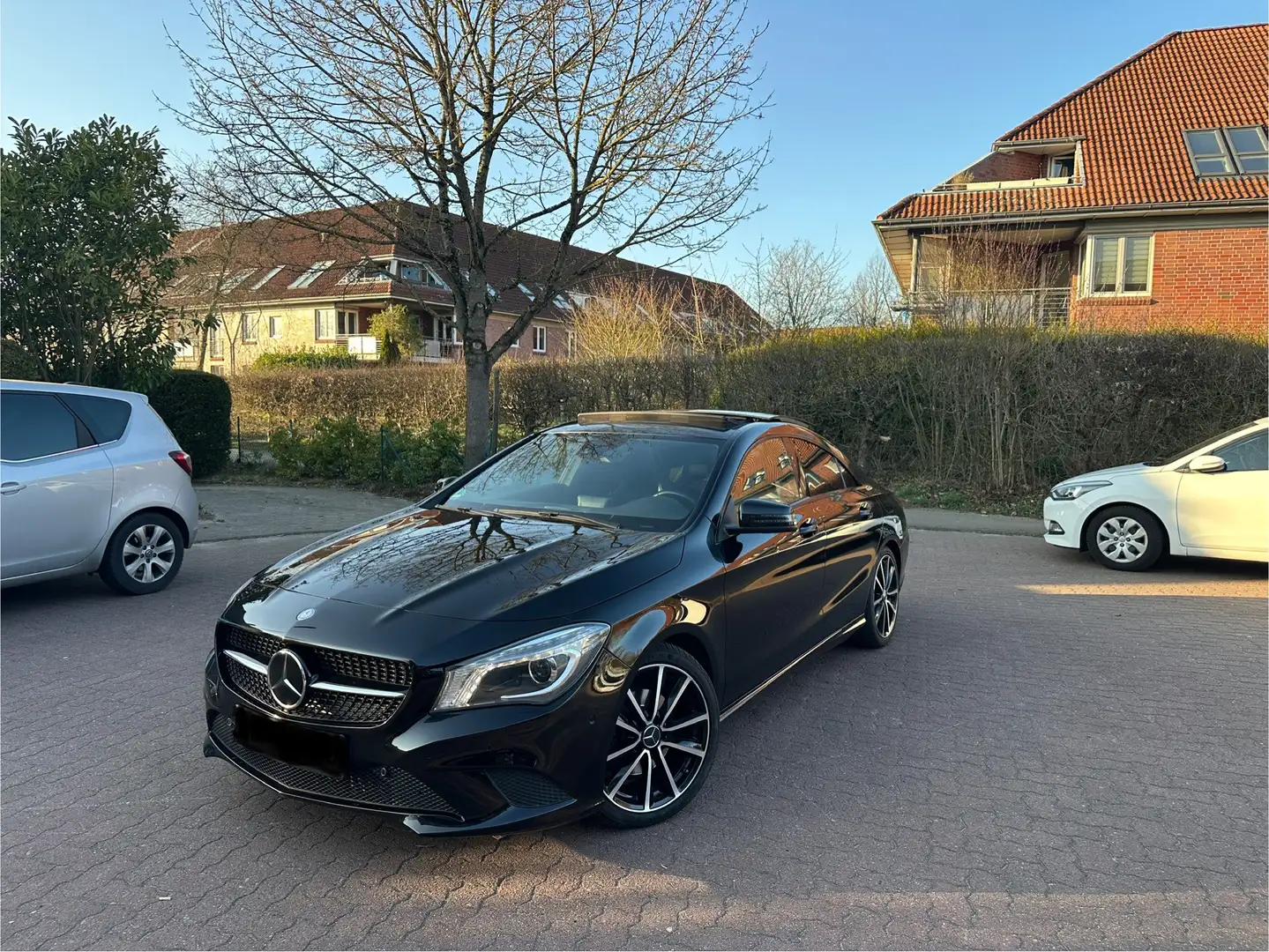 Mercedes-Benz CLA 200 CDI 7G-DCT AMG Line - 1