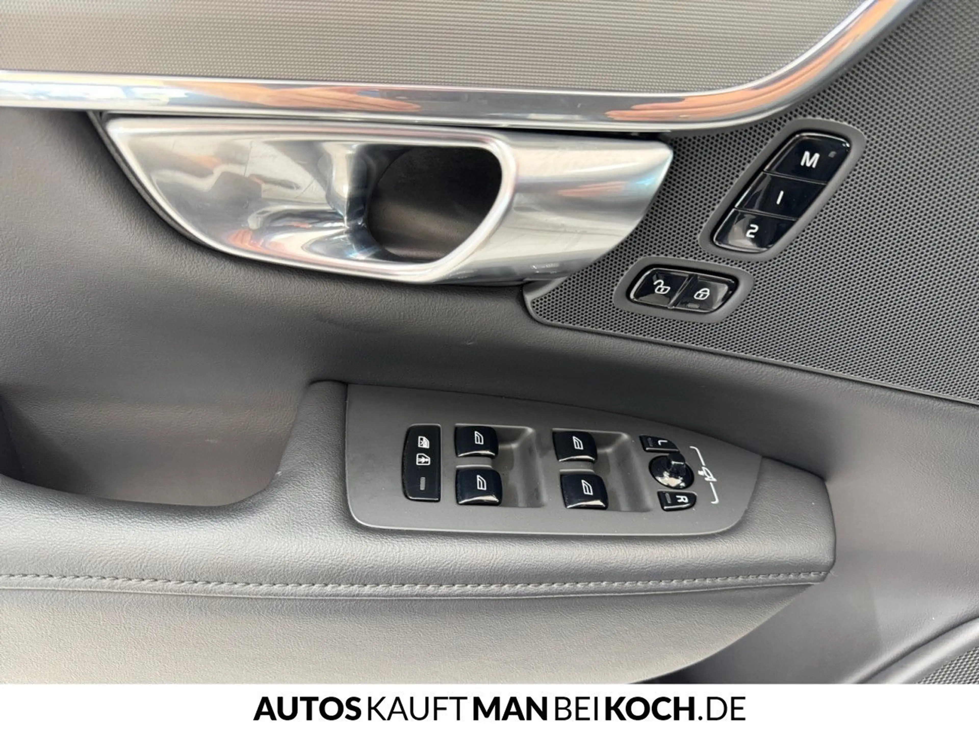 Volvo V90 T6 Plug-In AWD Plus Dark BLIS H/K 360° AHK LED — photo 13