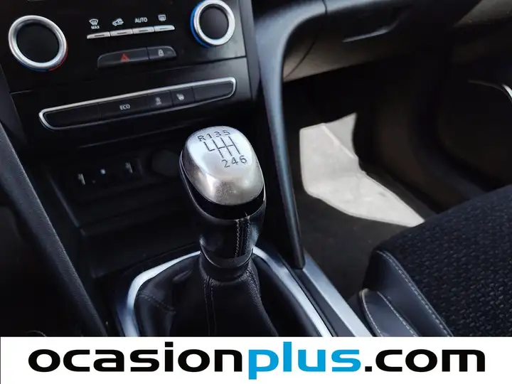 Renault Mégane 1.2 TCe Energy Zen 2016, foto 5
