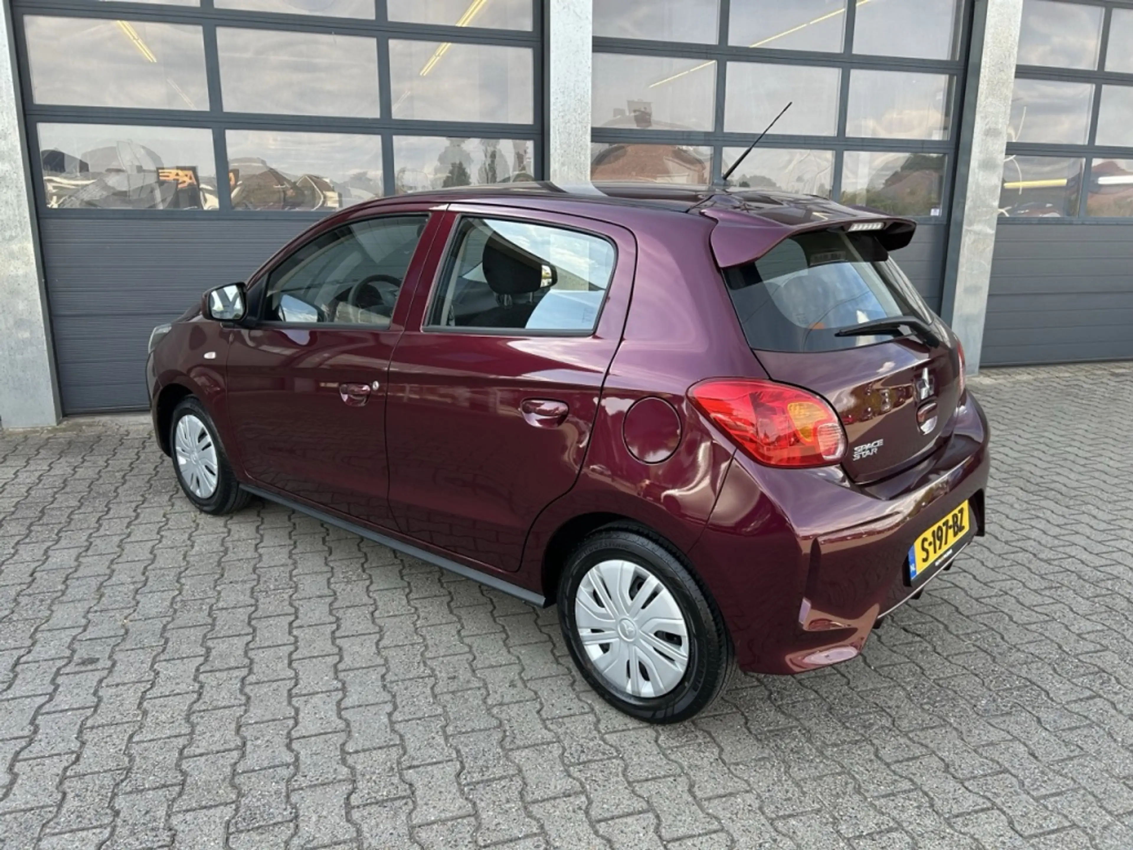 Mitsubishi Space Star 1.2 MIVEC ClearTec AS&G 71pk Cool+ — photo 3