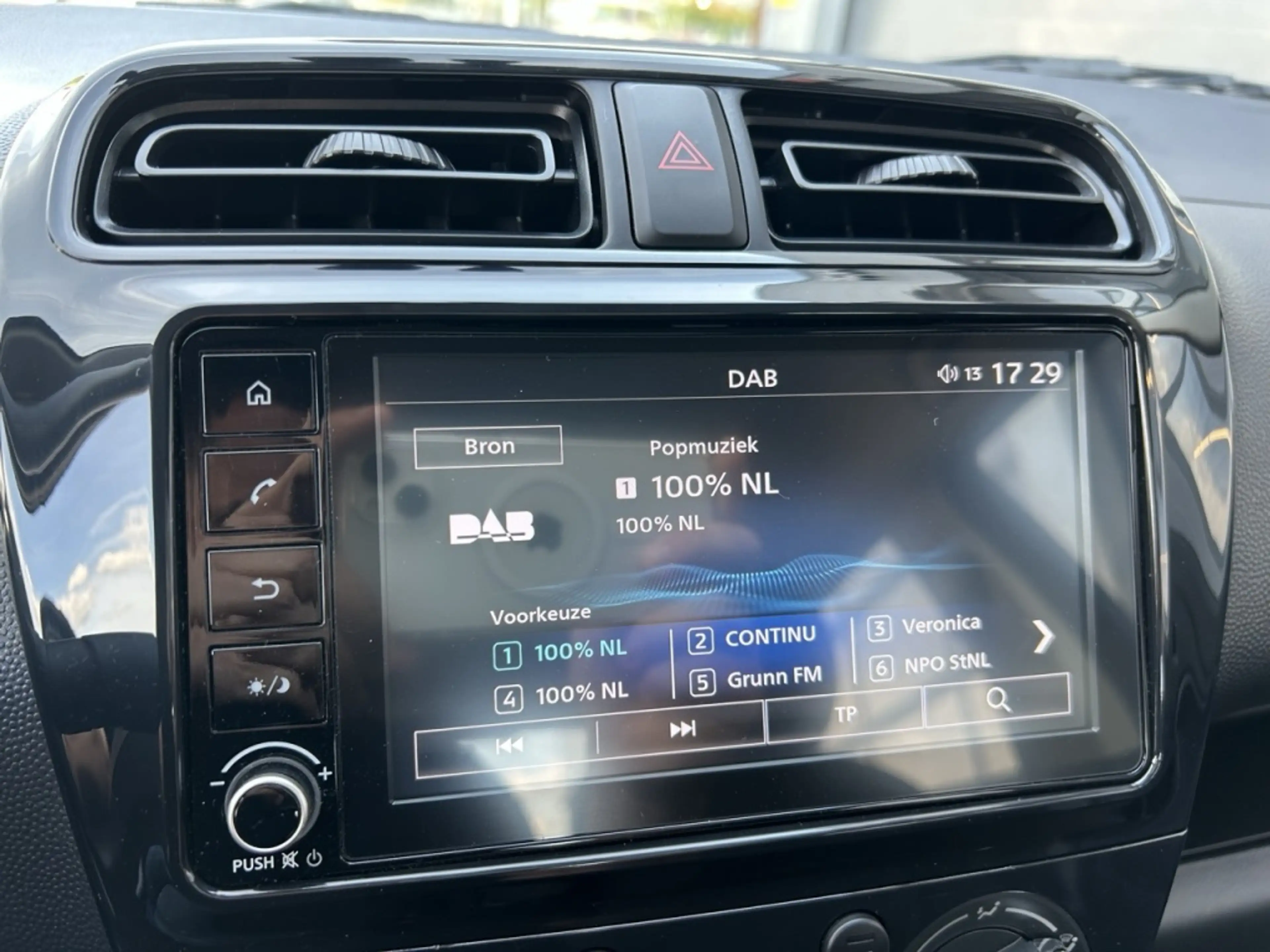 Mitsubishi Space Star 1.2 MIVEC ClearTec AS&G 71pk Cool+ — photo 24