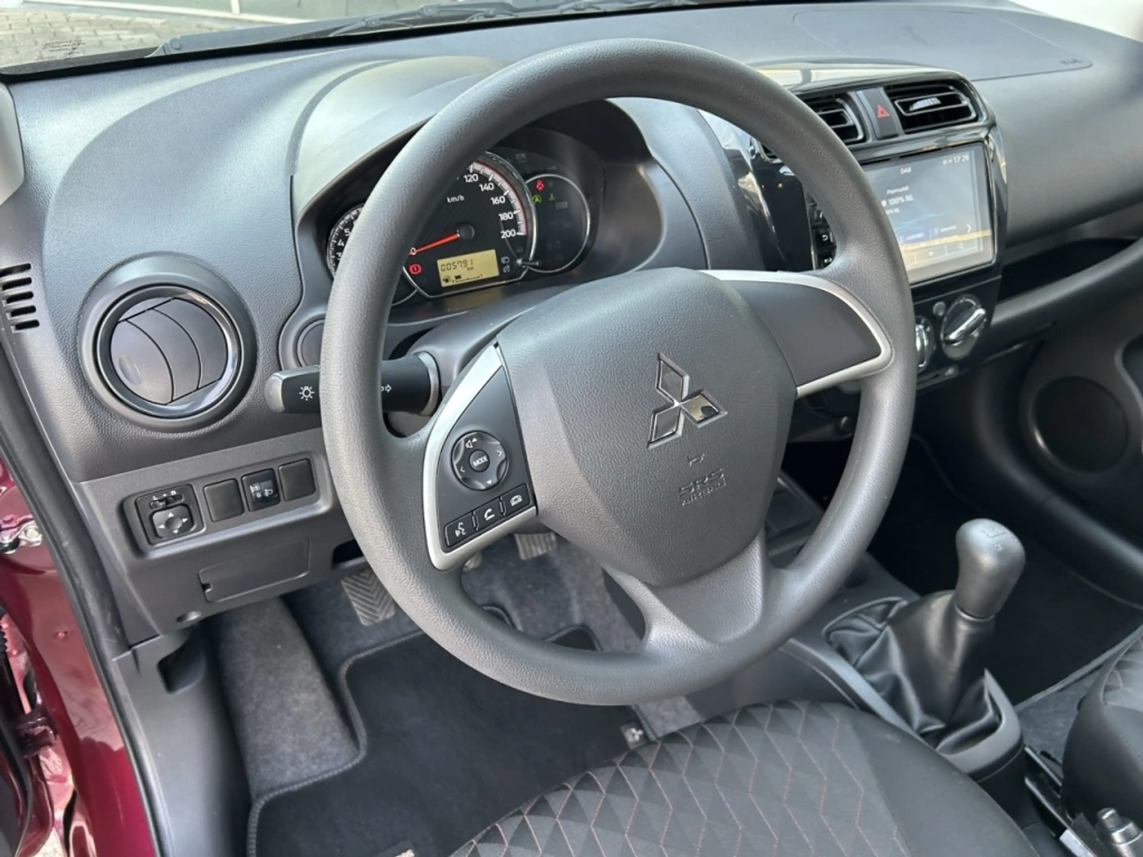 Mitsubishi Space Star 1.2 MIVEC ClearTec AS&G 71pk Cool+ — photo 18