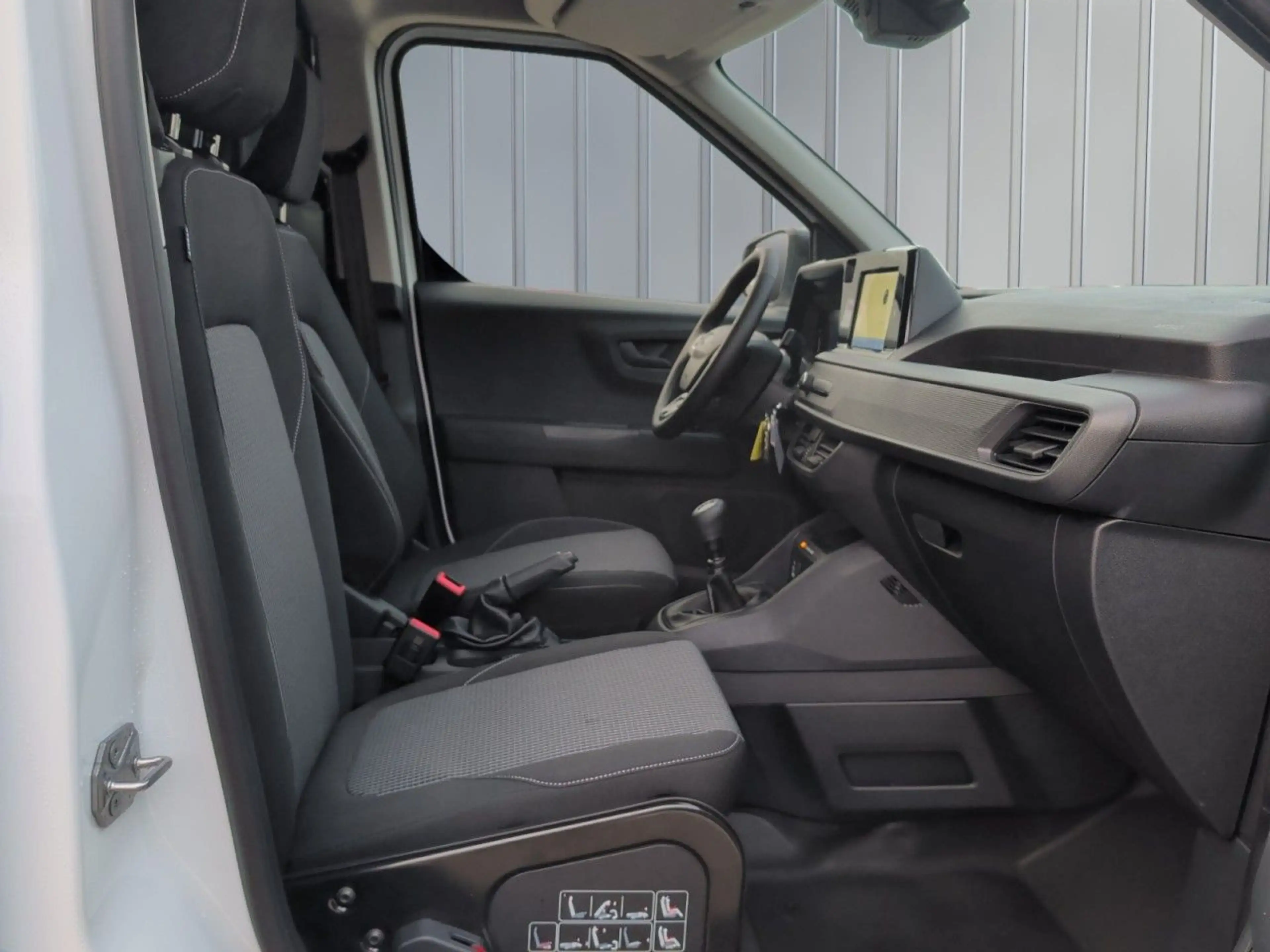 Ford Transit Courier Trend 1.0 EB Kamera+ParkPilot — photo 12
