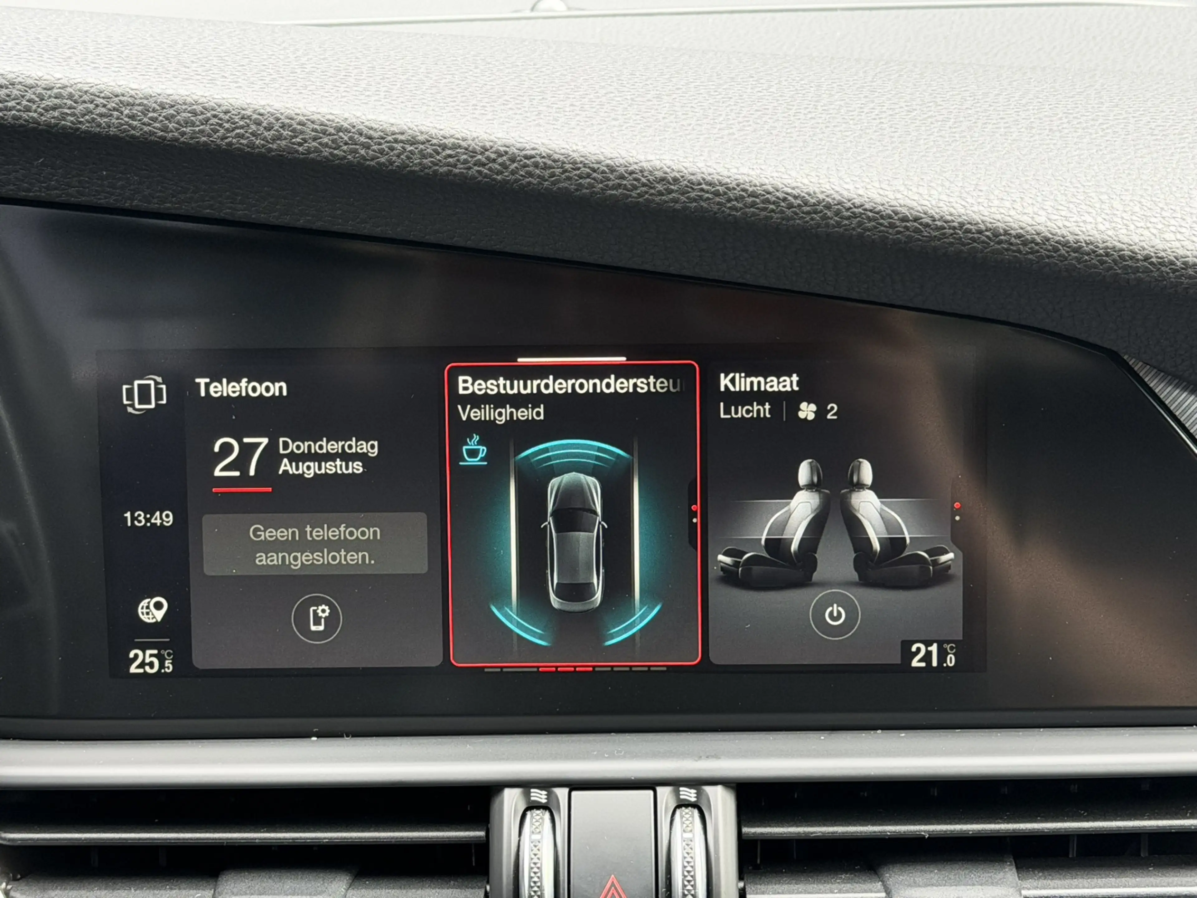 Alfa Romeo Giulia 2.0 T GME AWD Veloce | 19" Velgen | Camera | Navig — photo 29