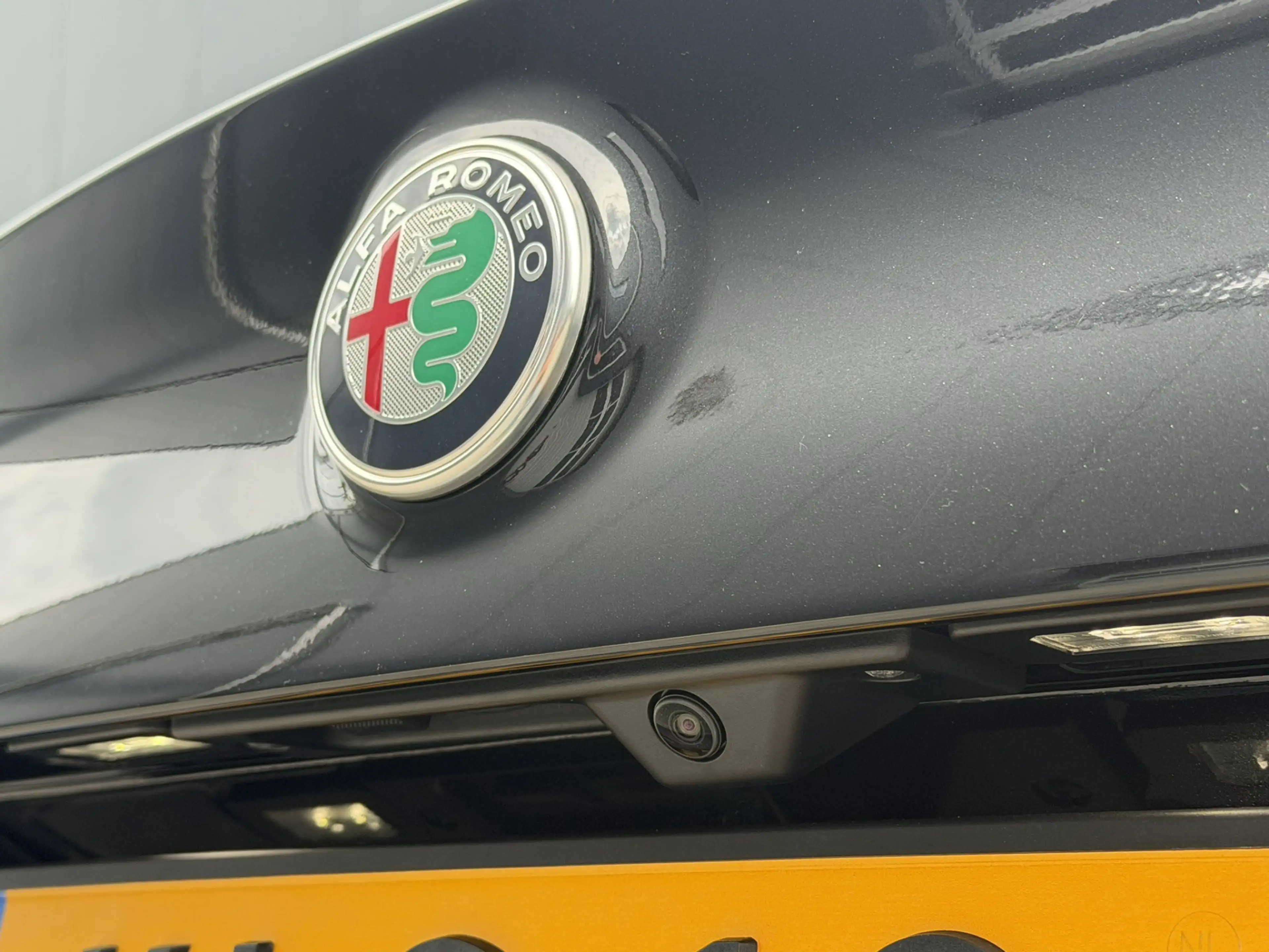Alfa Romeo Giulia 2.0 T GME AWD Veloce | 19" Velgen | Camera | Navig — photo 11