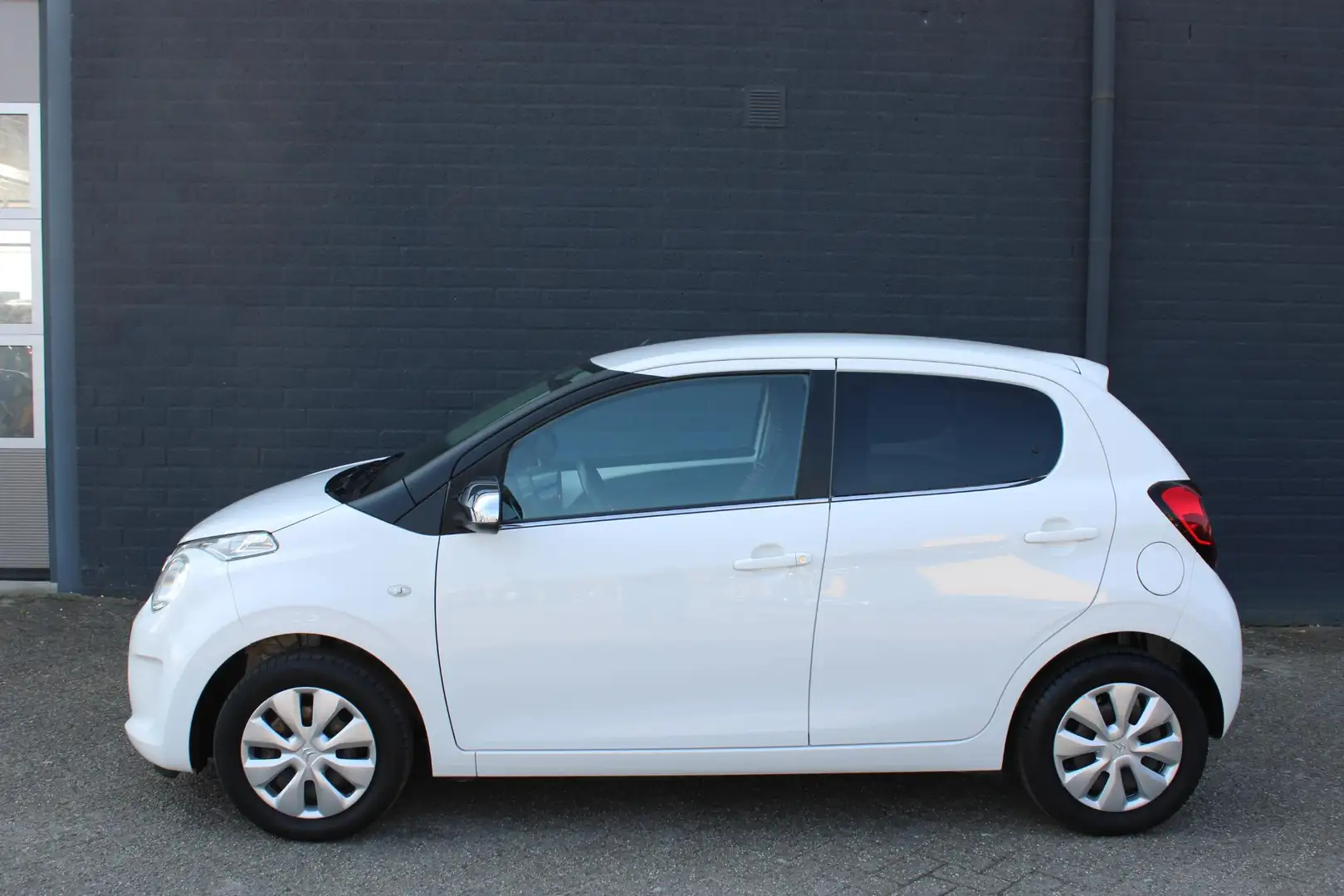 Citroen C1 1.0 e-VTi Feel NL-Auto | 5-deurs | Airco | Cruise Wit - 2