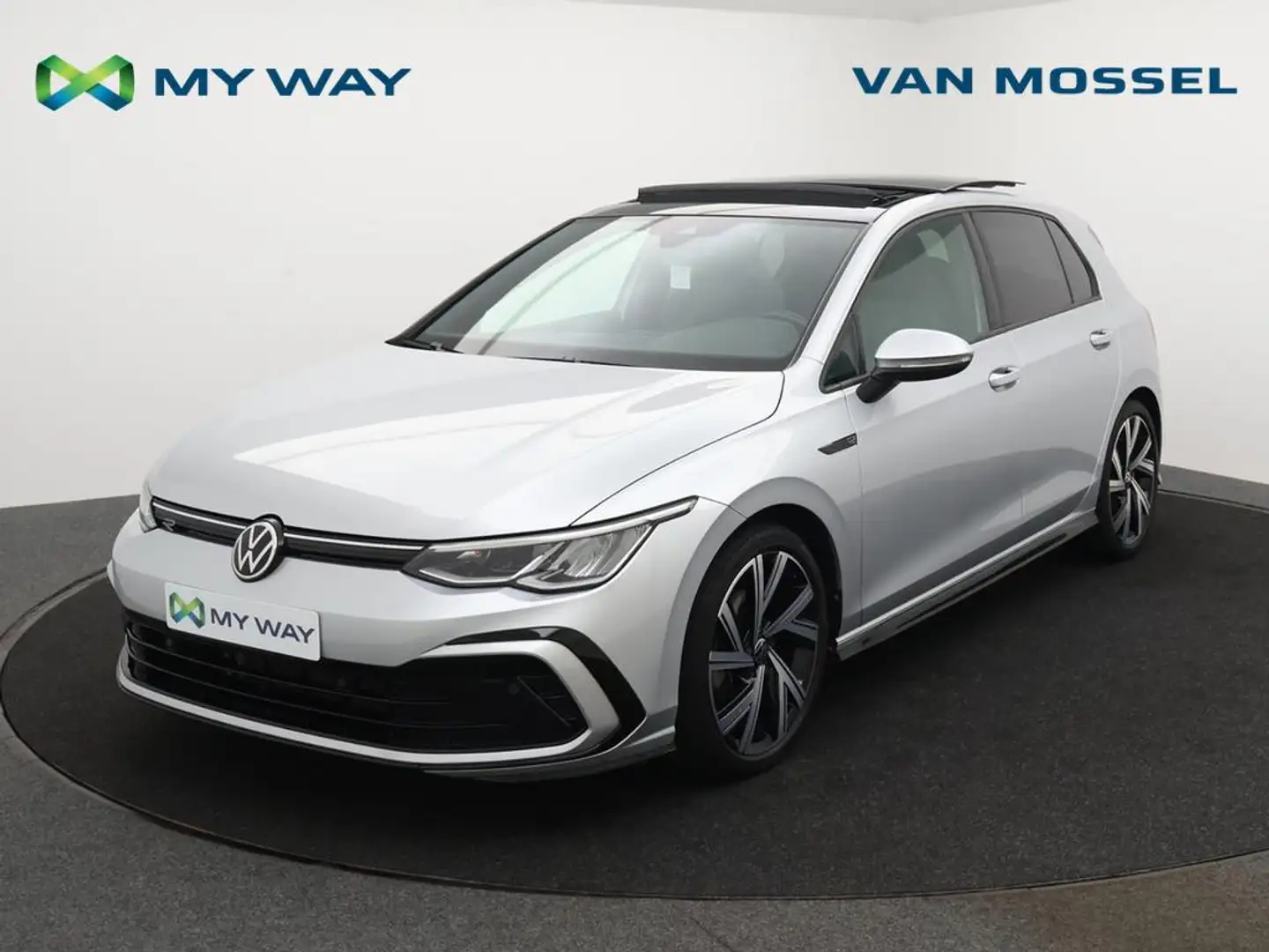 Volkswagen Golf Golf 1.5eTSI 150PK R-Line *AUTOMAAT*PANO DAK*TREKHAAK*NAVI*CRUISE*PDC*ZETELVERWARMING*... Zilver - 1