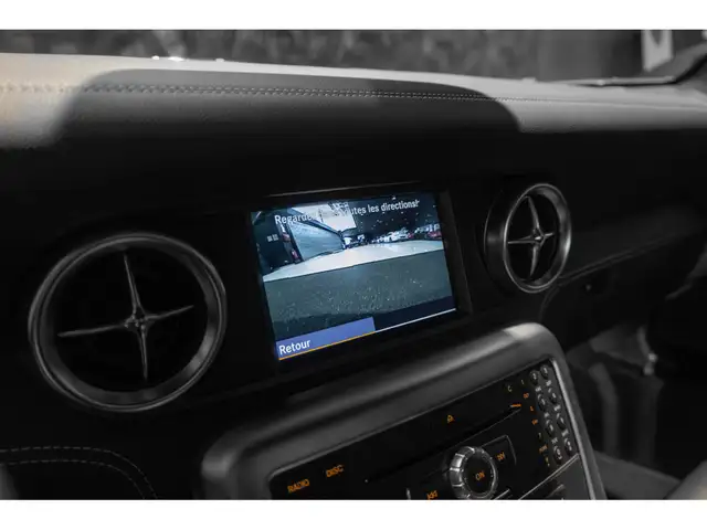Mercedes-Benz SLS view 14