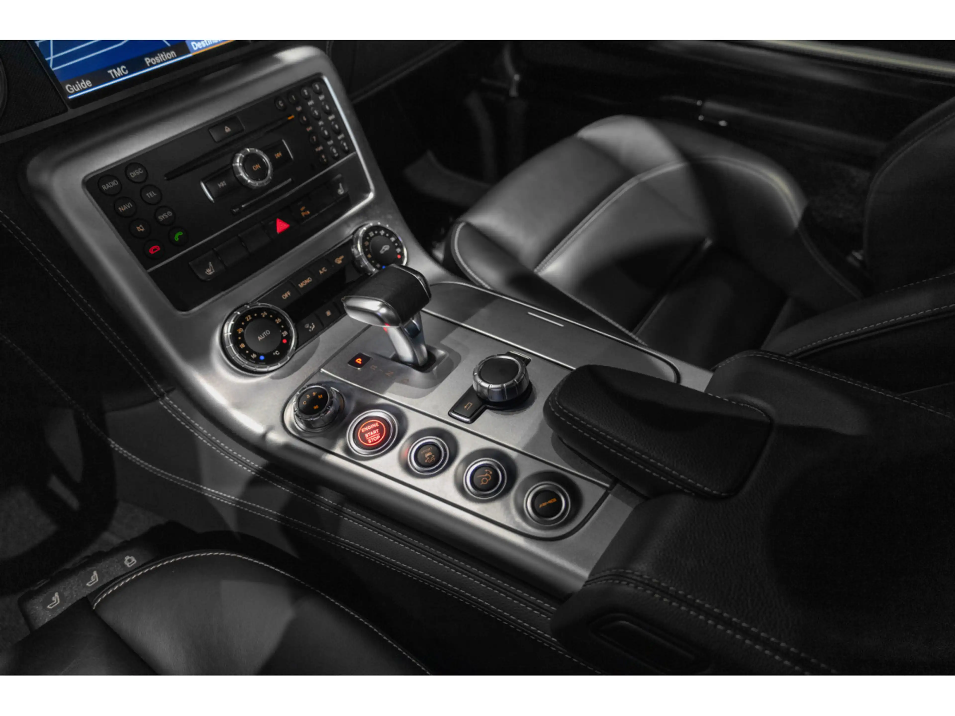 Mercedes-Benz SLS AMG Coupé 6.3 V8 — photo 13