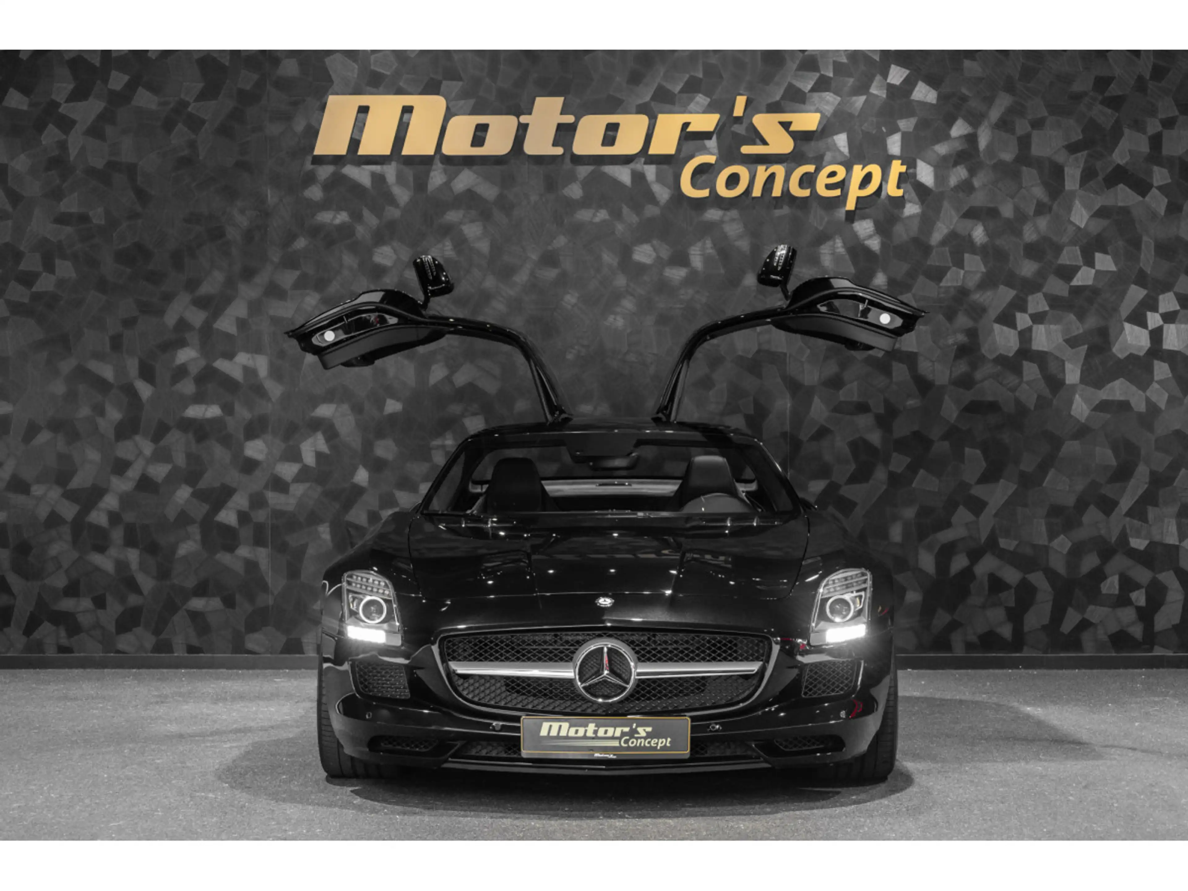 Mercedes-Benz SLS AMG Coupé 6.3 V8 — photo 4