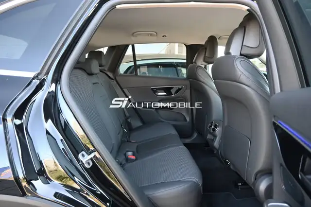 Mercedes-Benz GLC view 14