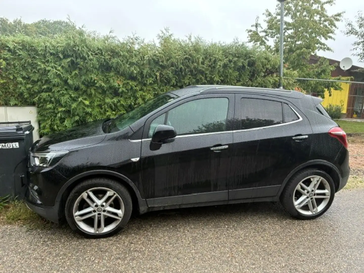 Opel Mokka X Schwarz - 1
