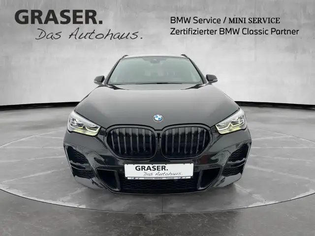 BMW X1 view 10