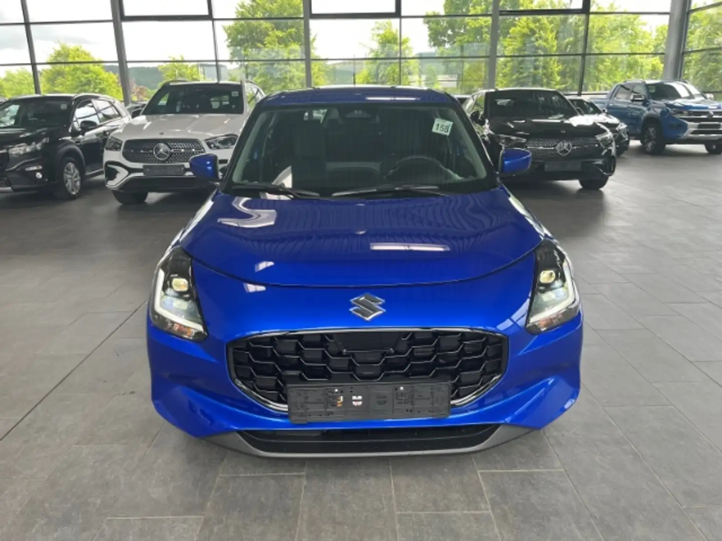 Suzuki Swift 1.2 Comfort LED NAVI ACC Kamera SitzHZG APP Connec Blau - 2