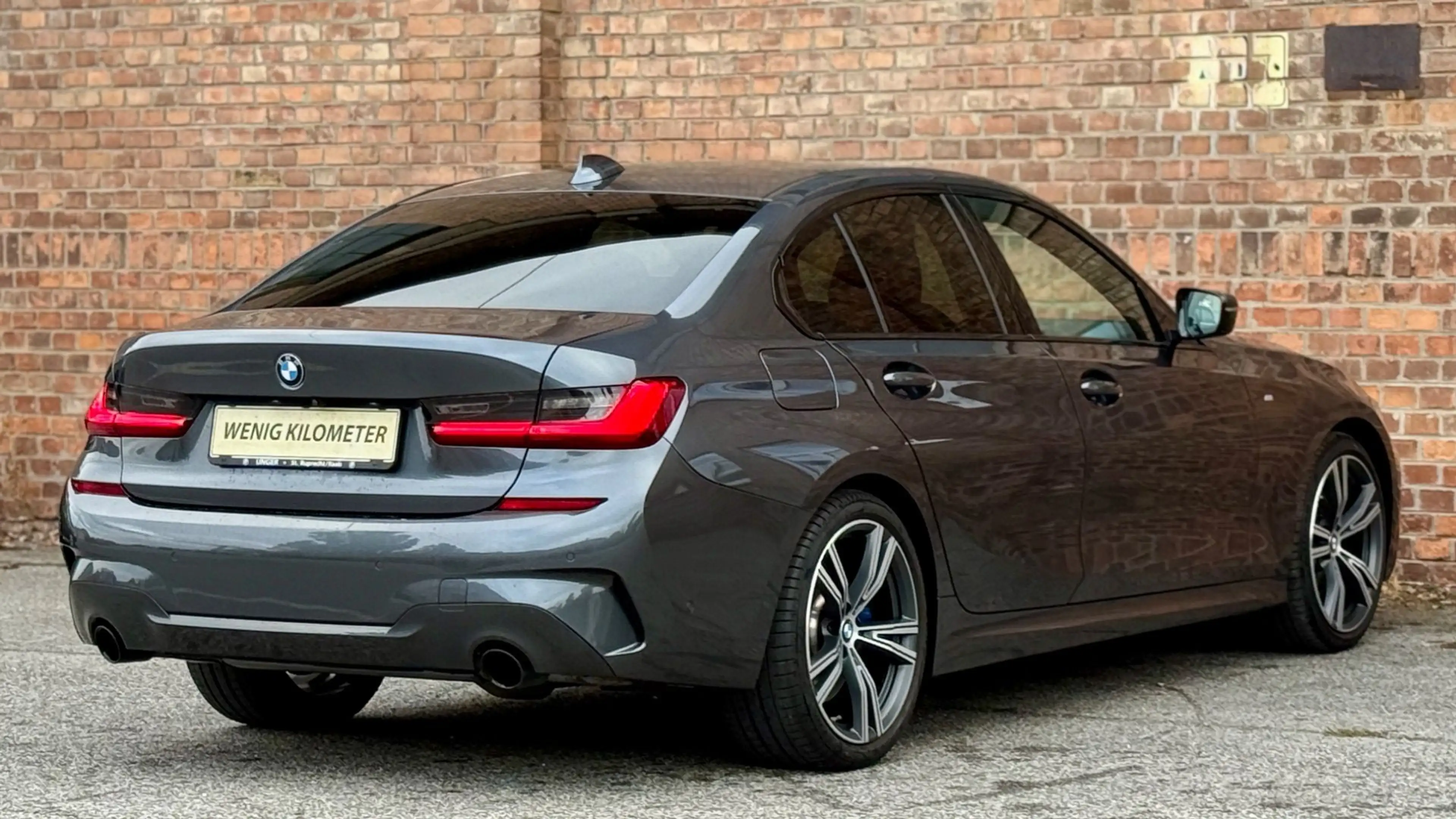 BMW 330 d xDrive M-Paket *Viele-Extras +Servicegepflegt A — photo 5