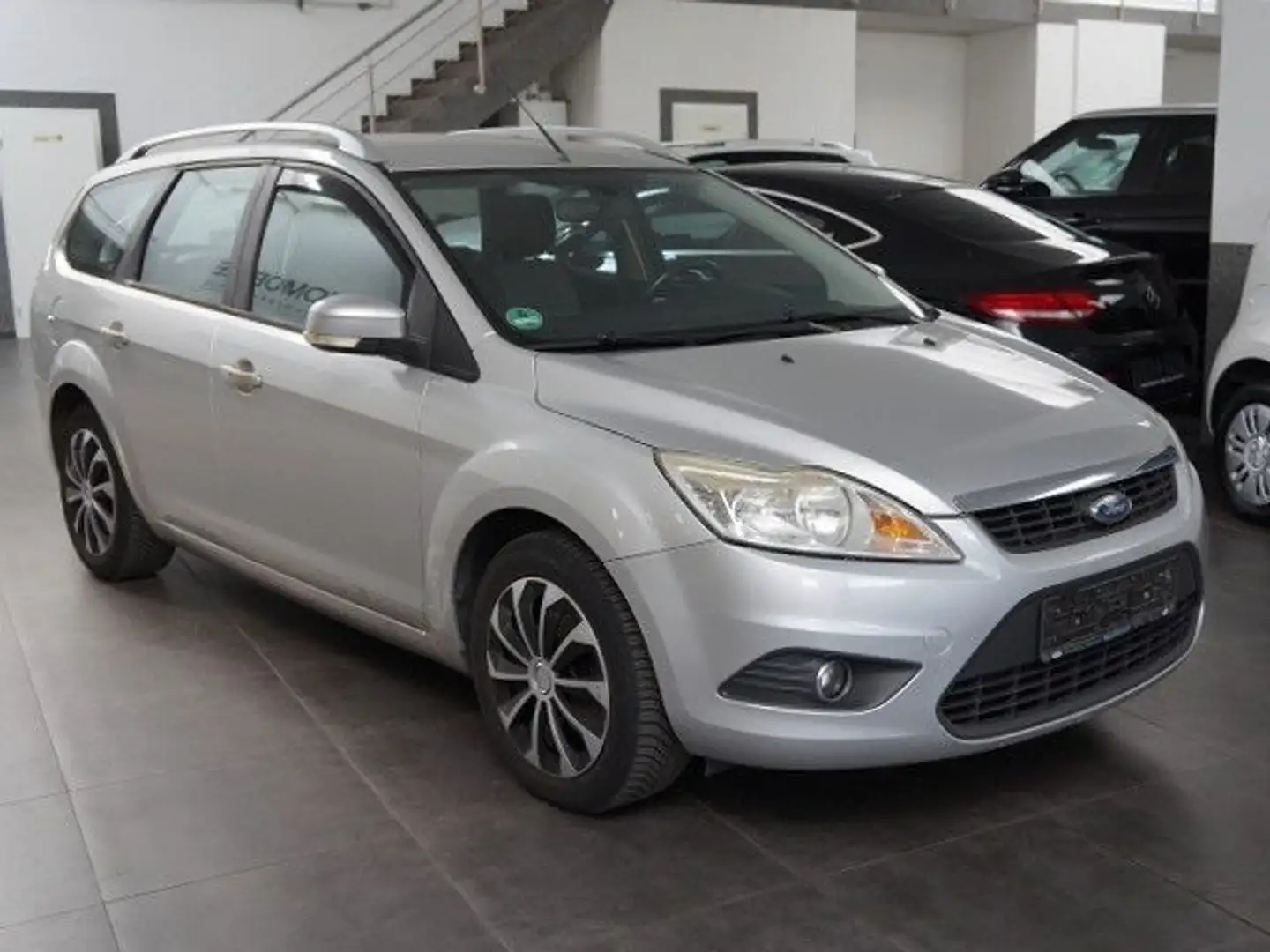 Ford Focus 1,6  Turnier Klima Tempomat Bluetooth Argento - 2
