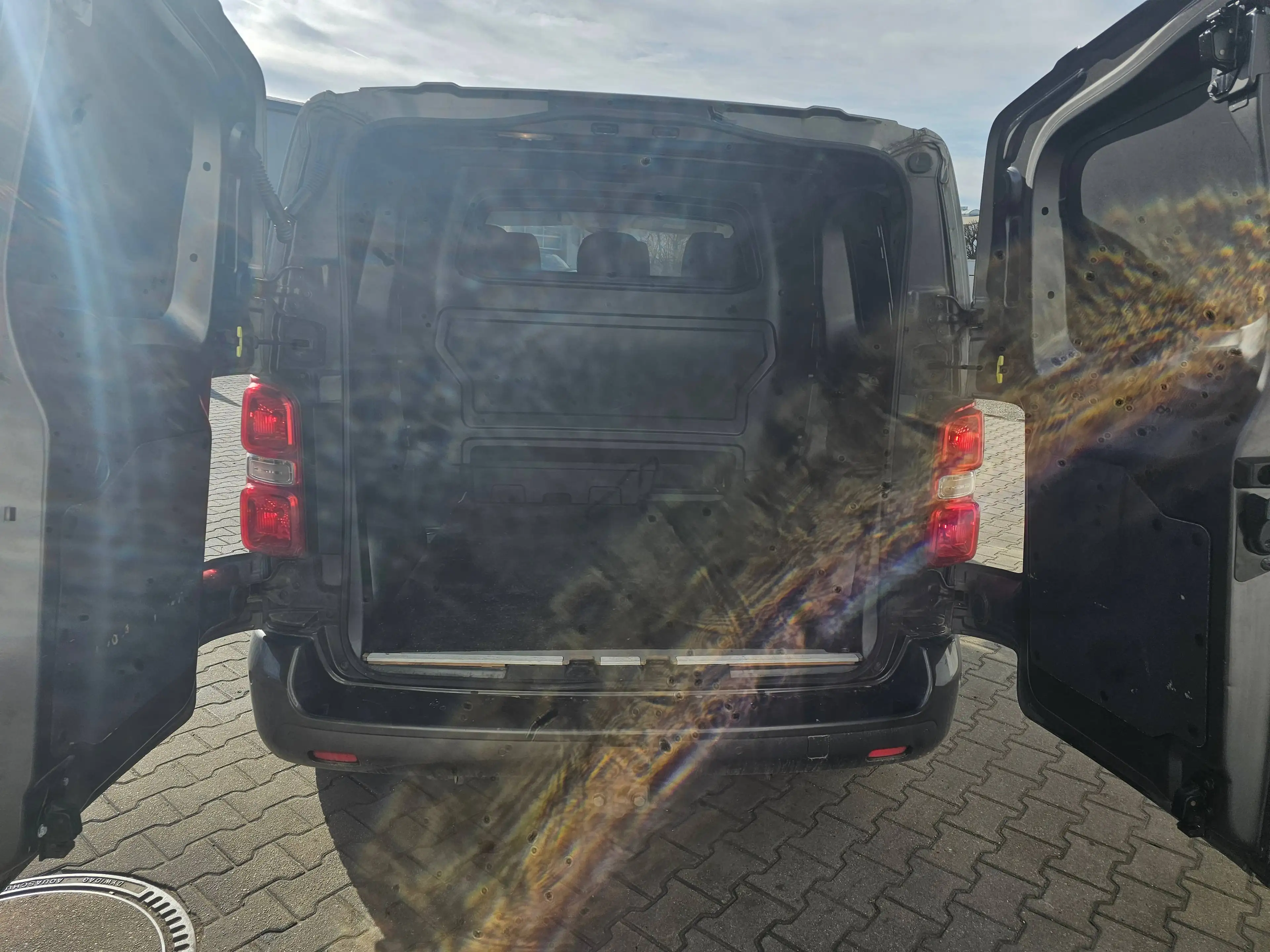 Peugeot Expert Premium TwinCab / Edition L2 — photo 6