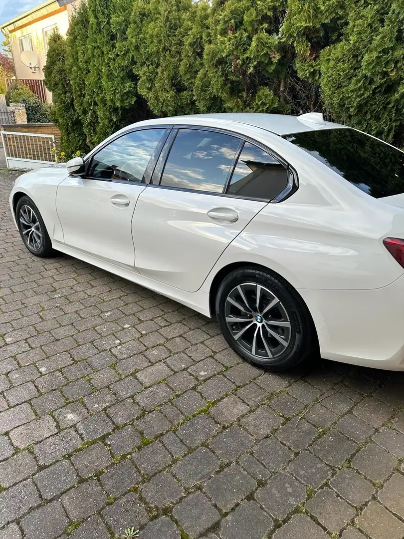 BMW 318 318d Aut. Luxury Line - 2