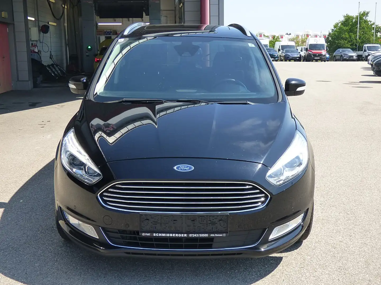 Ford Galaxy 2,0 TDCi Titanium Start/Stop Powershift 7-Sitze... Schwarz - 2