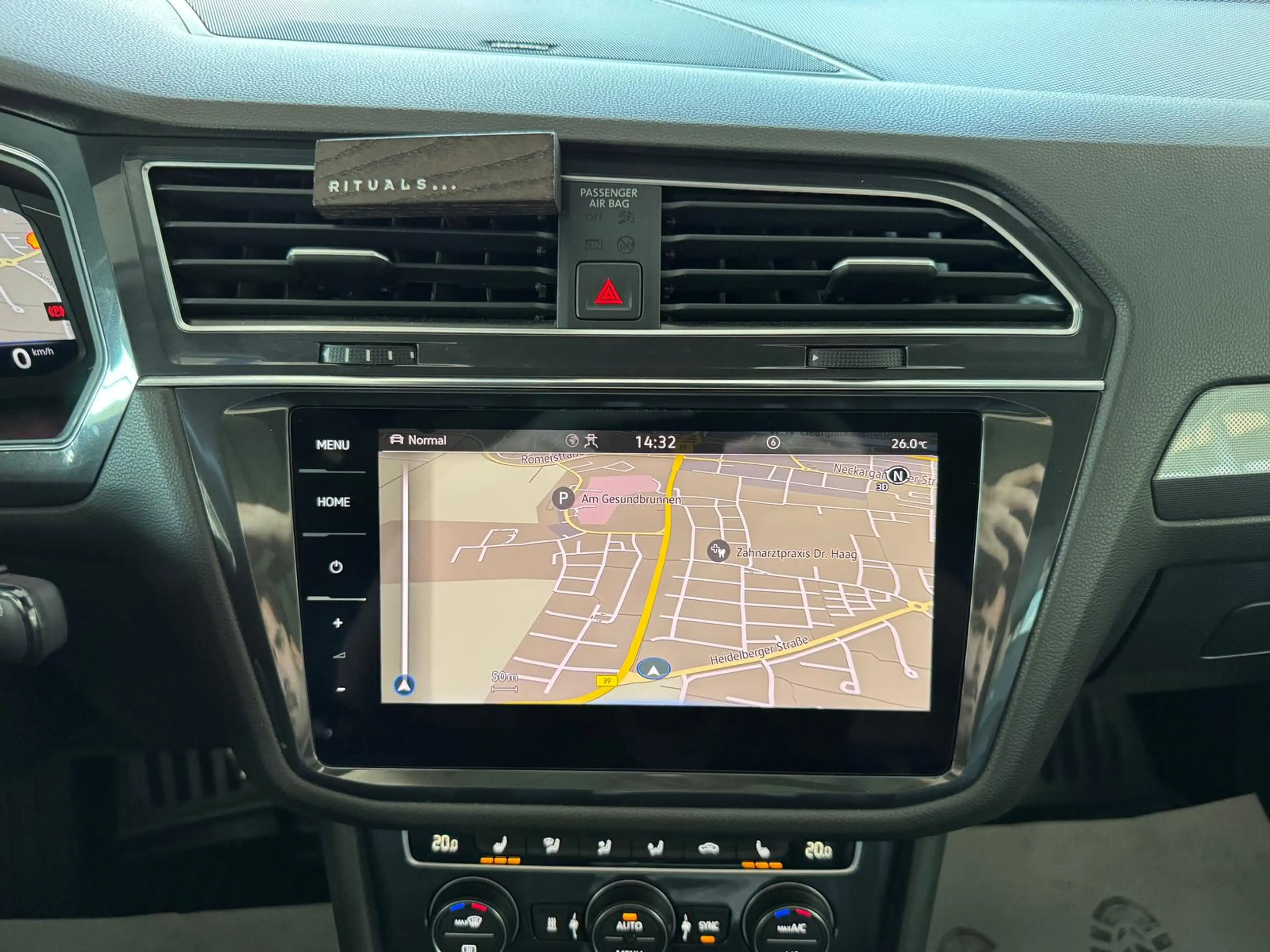 Volkswagen Tiguan Allspace 4Motion 3xR-Line 2.0TDI 7SITZER — photo 22