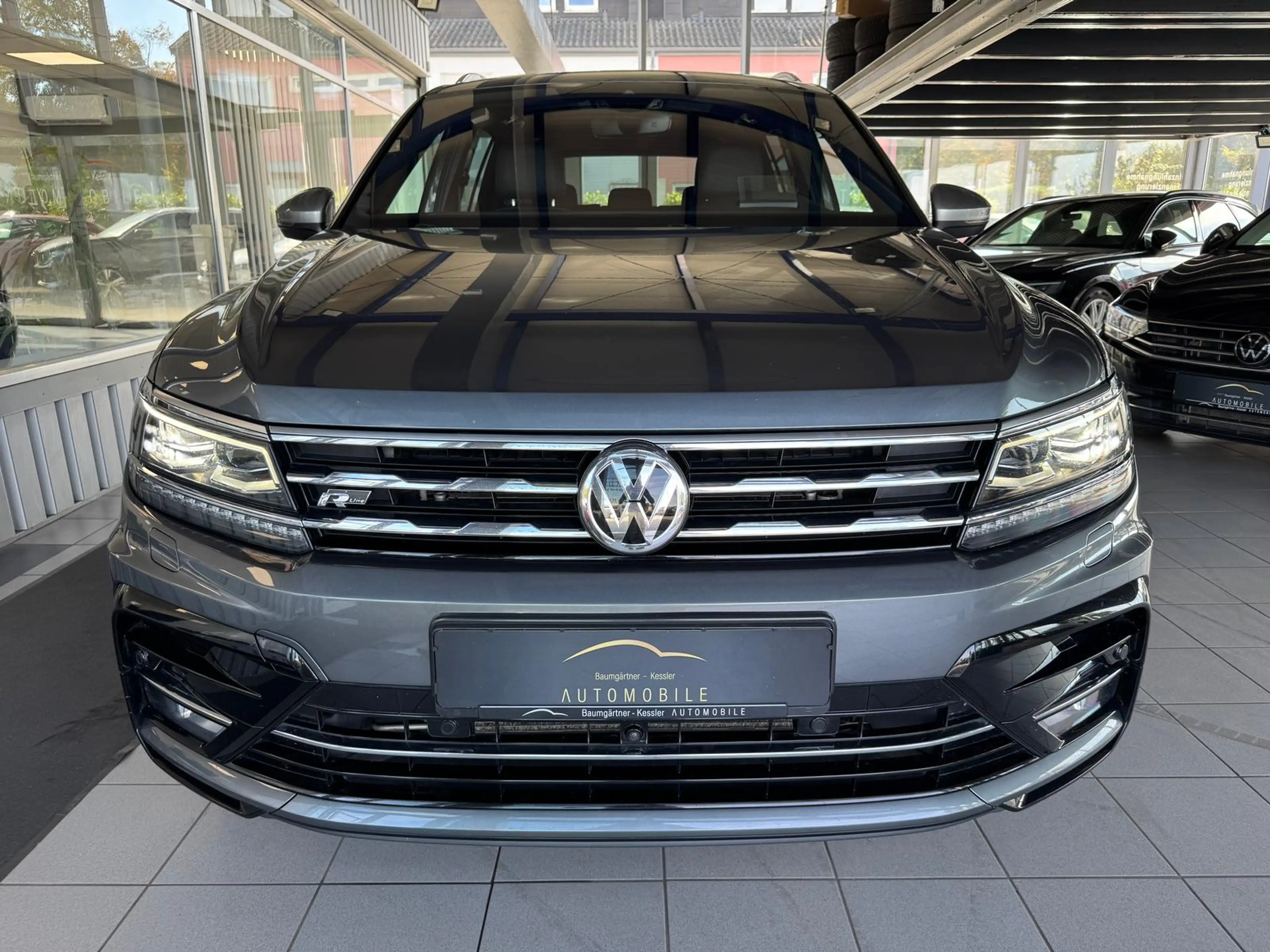 Volkswagen Tiguan Allspace 4Motion 3xR-Line 2.0TDI 7SITZER — photo 4