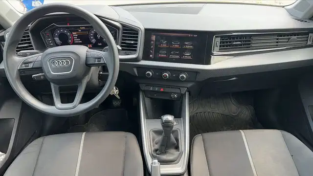 Audi A1 view 11