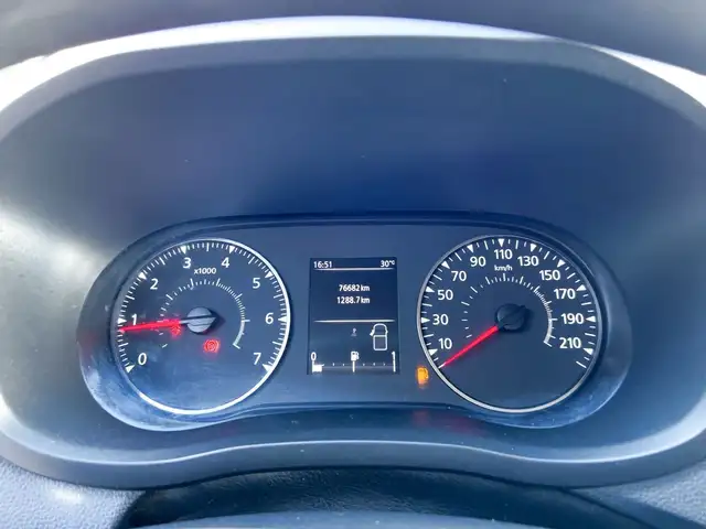 Renault Master view 7