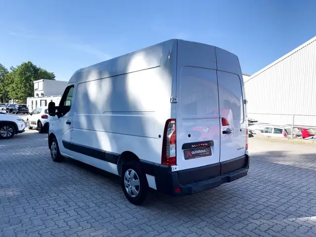 Renault Master view 4