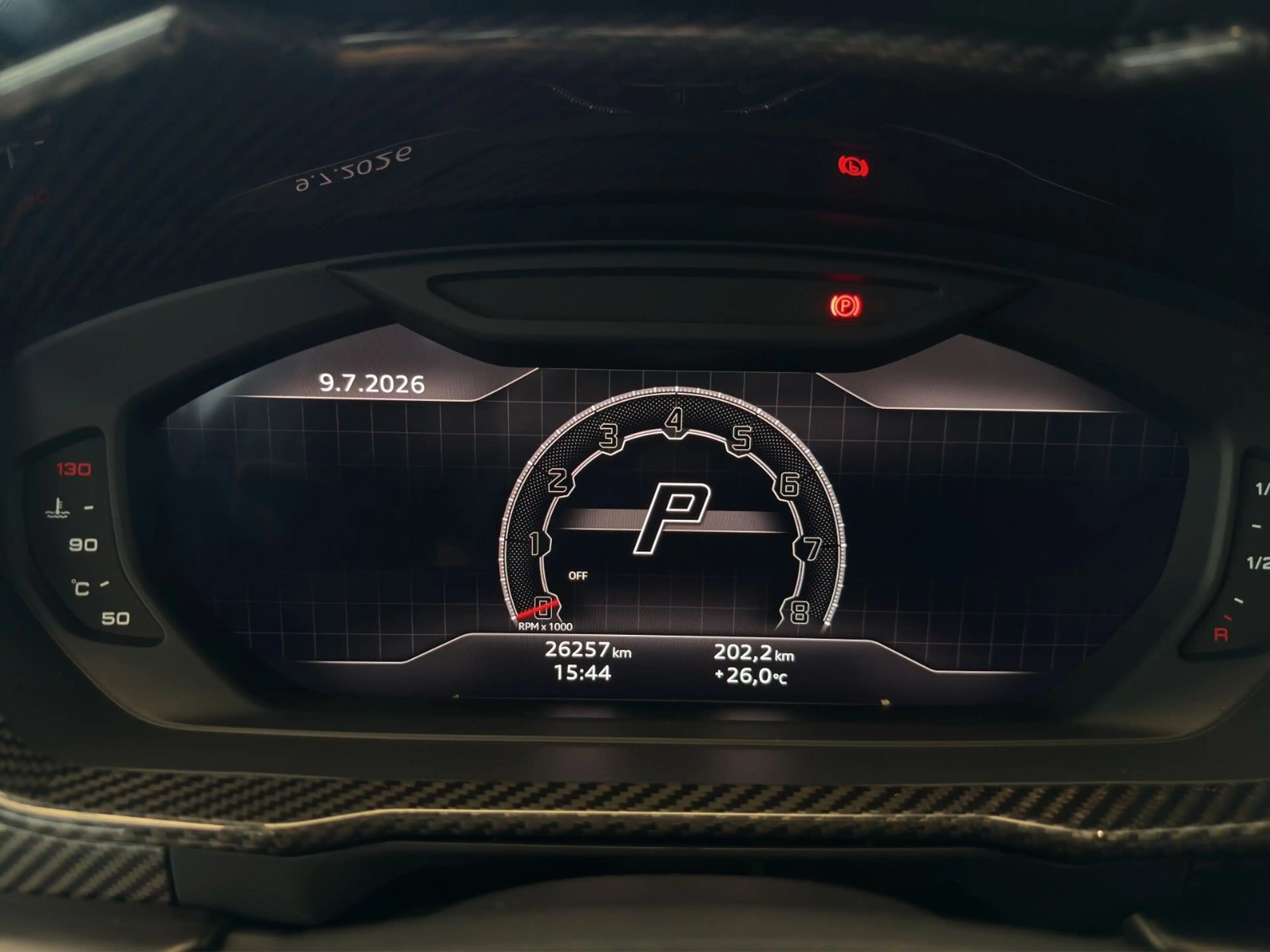 Lamborghini Urus Absoluter Top Zustand, Voll-Carbon, Einzigartig! — photo 15