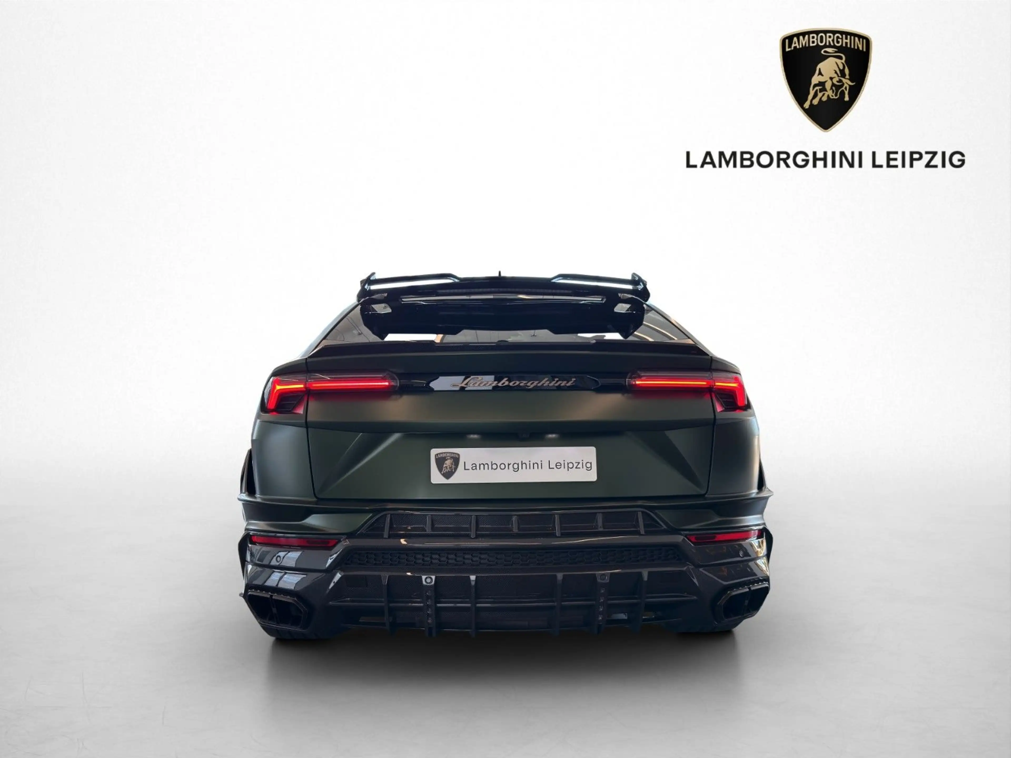 Lamborghini Urus Absoluter Top Zustand, Voll-Carbon, Einzigartig! — photo 6