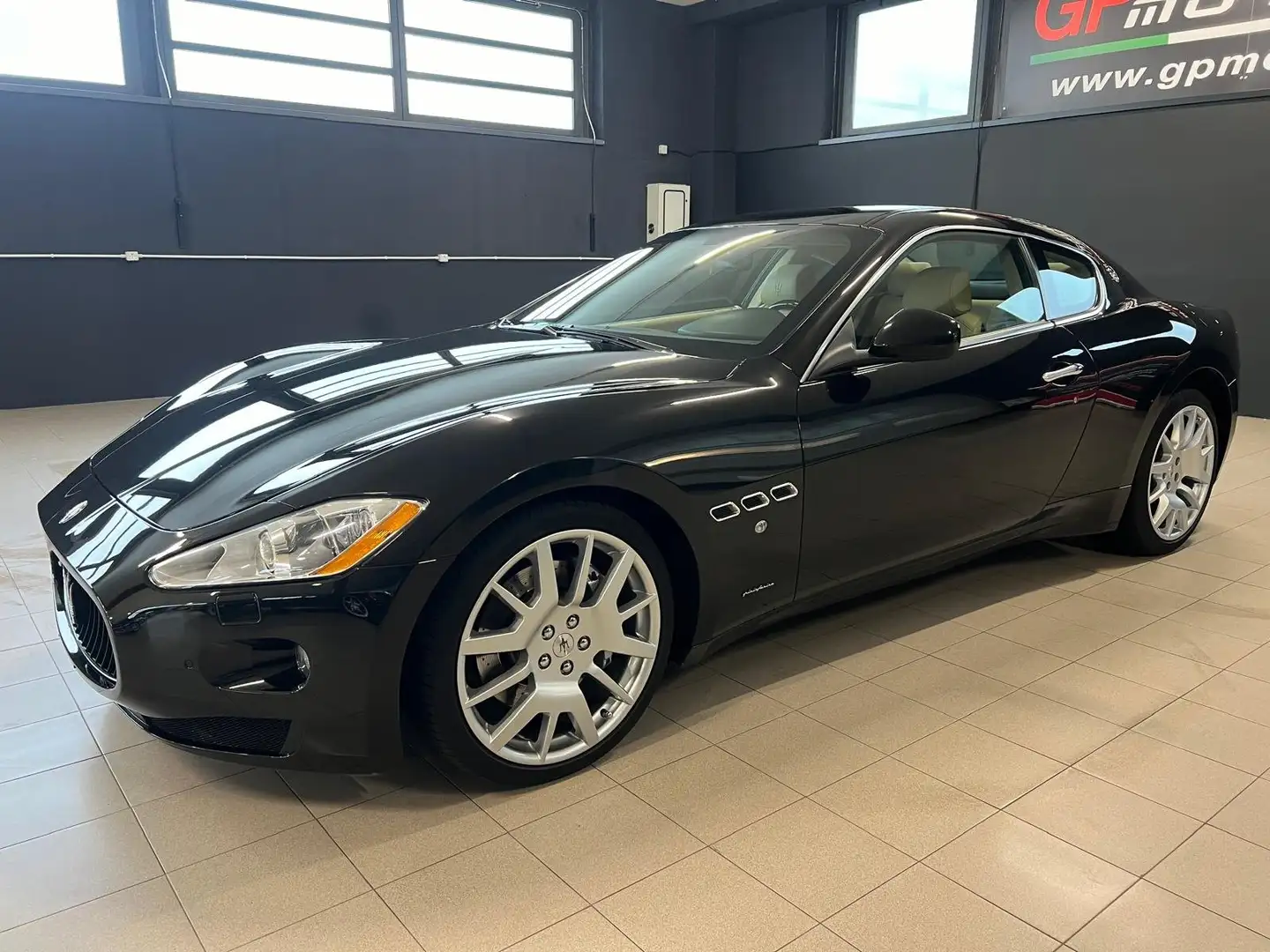 Maserati GranTurismo 4.7 S 440CV 1PROPRIETARIO/SOLO 67000KM ! LEGGIBENE Nero - 2